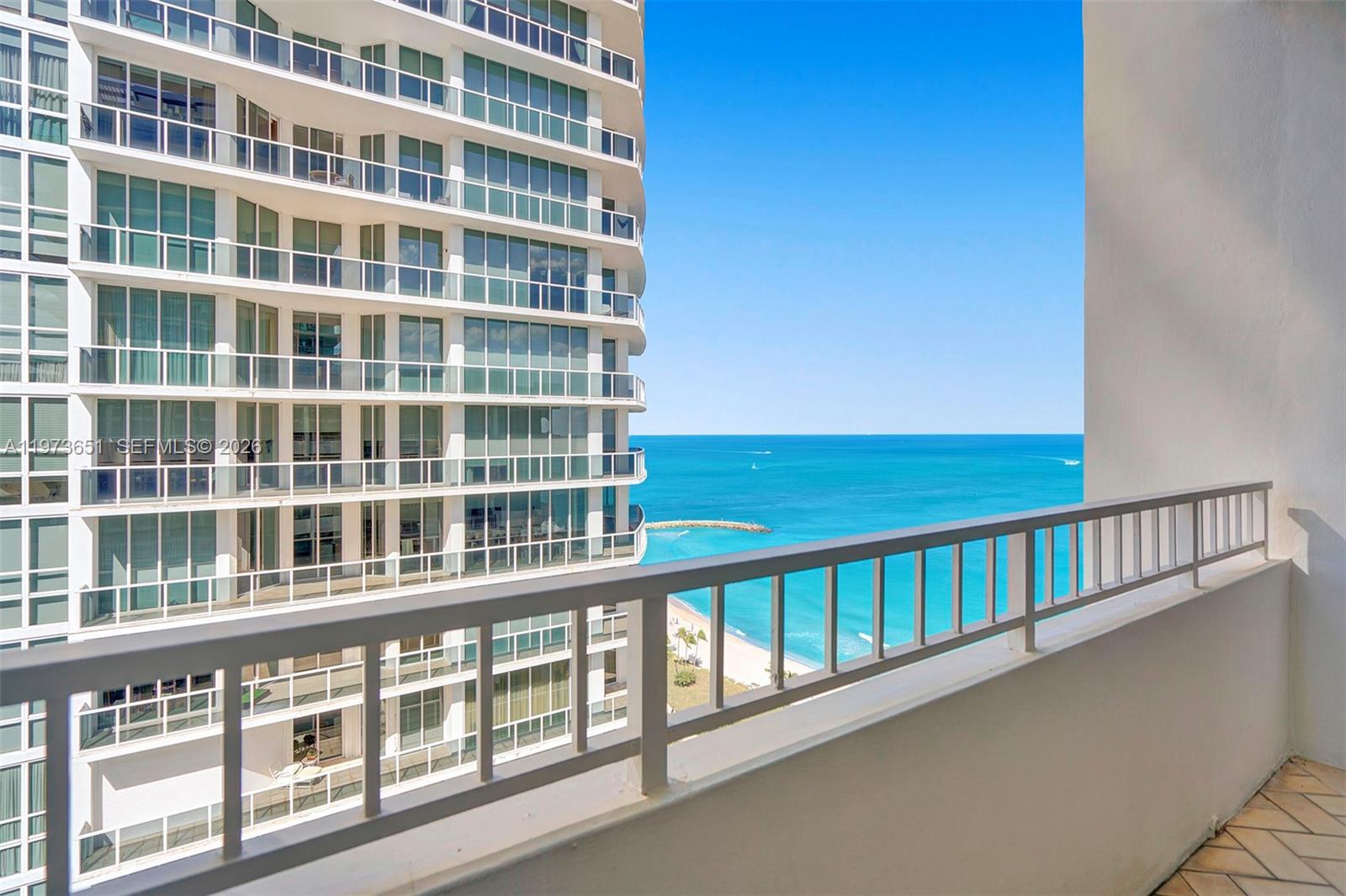 10205 Collins Ave #P8 Bal Harbour, FL 33154