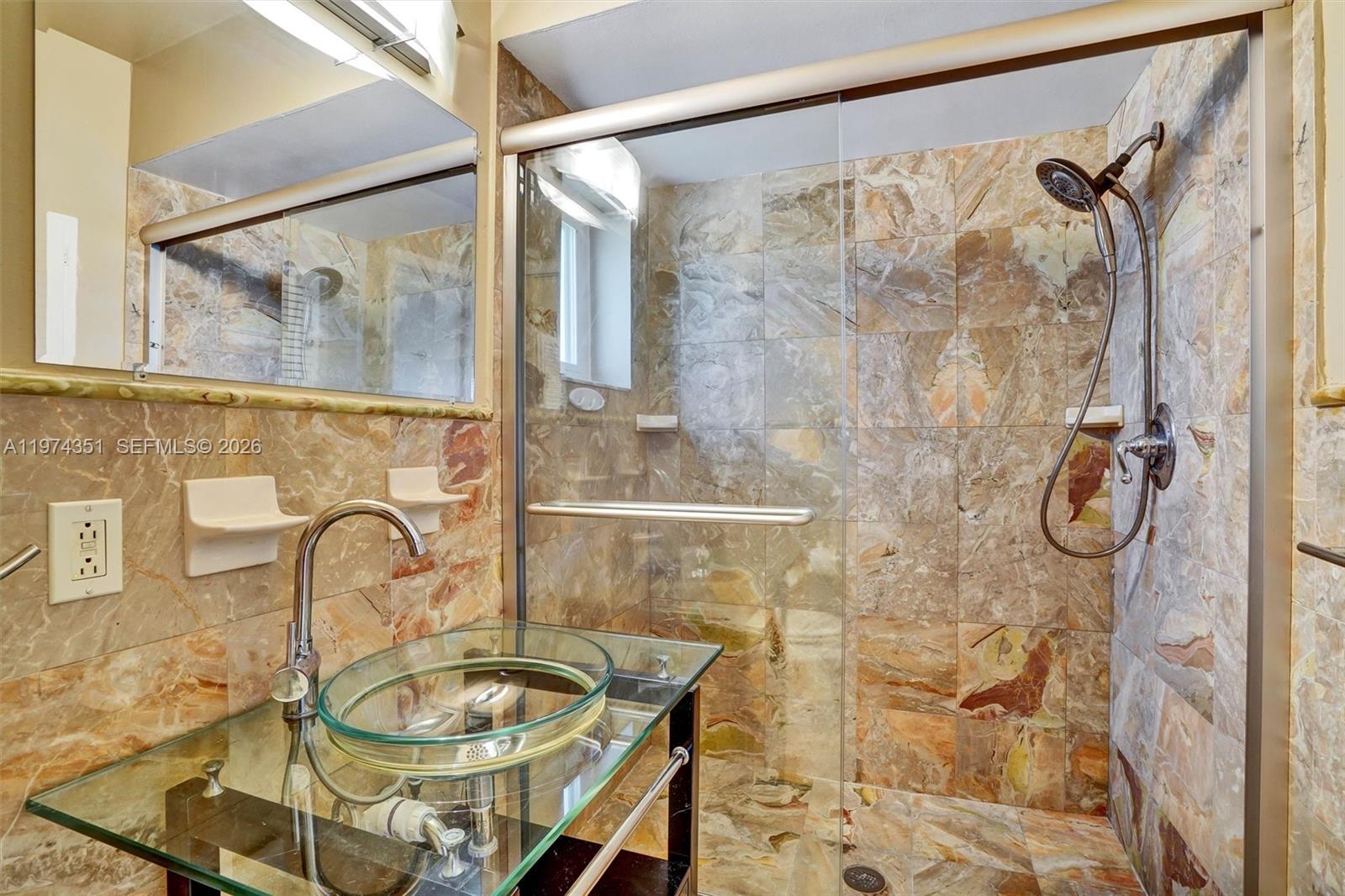 Undisclosed Address Palmetto Bay, FL 33157