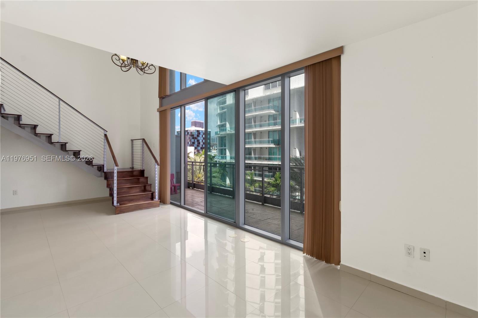 90 SW 3rd St #TH505 Miami, FL 33130