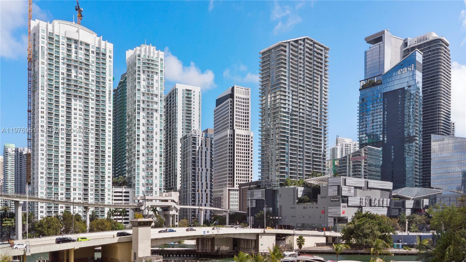 90 SW 3rd St #TH505 Miami, FL 33130