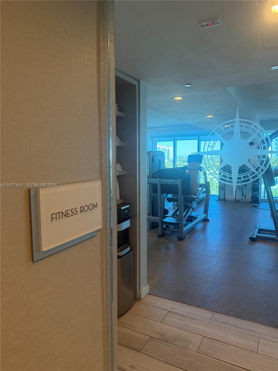 551 N Fort Lauderdale Bch Blvd #R2201 Fort Lauderdale, FL 33304