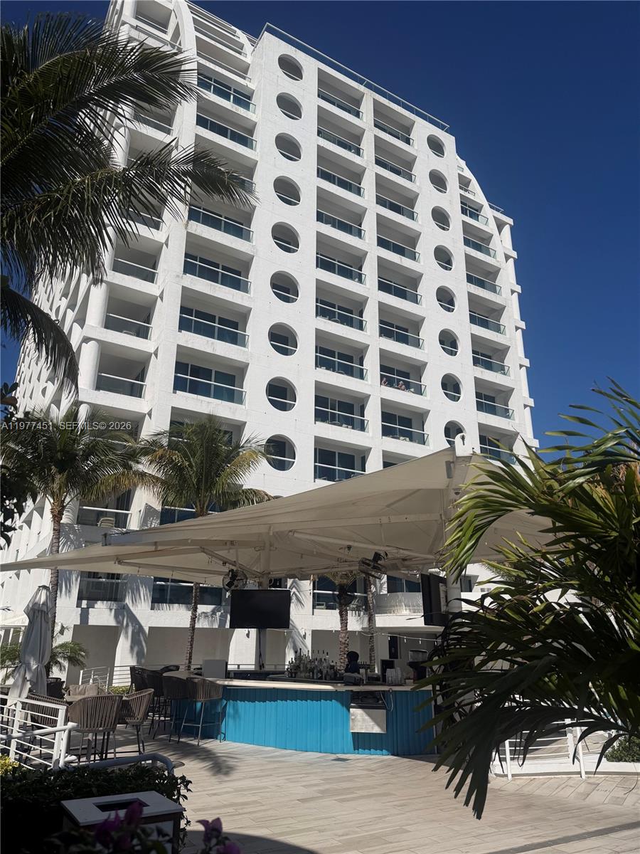 551 N Fort Lauderdale Bch Blvd #R2201 Fort Lauderdale, FL 33304