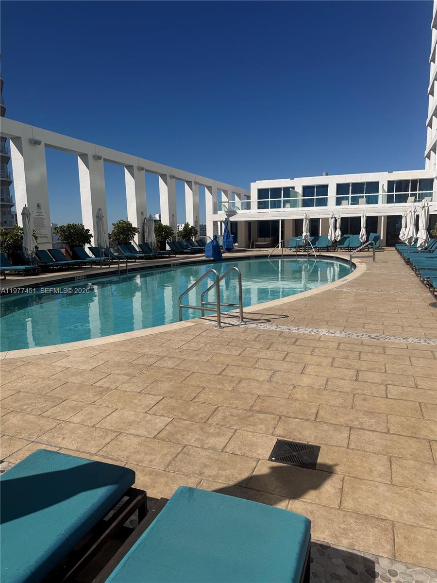 551 N Fort Lauderdale Bch Blvd #R2201 Fort Lauderdale, FL 33304