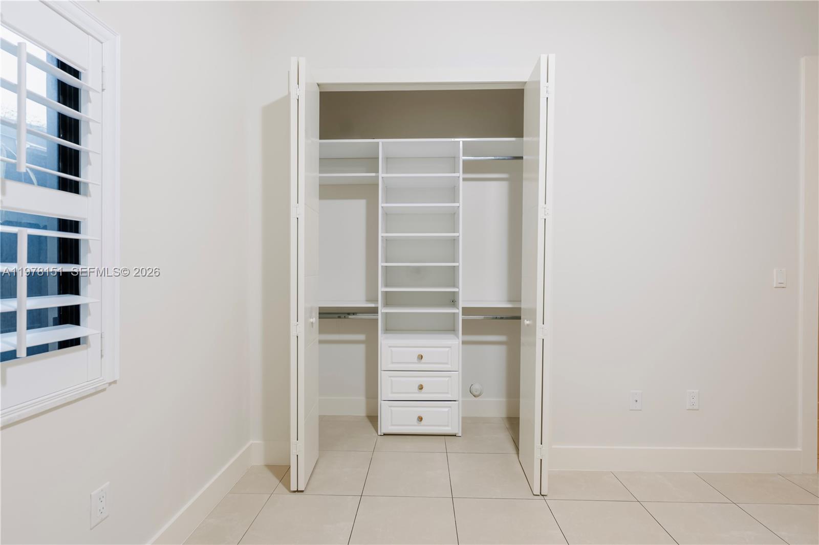 2030 SW 60th Ave Miami, FL 33155