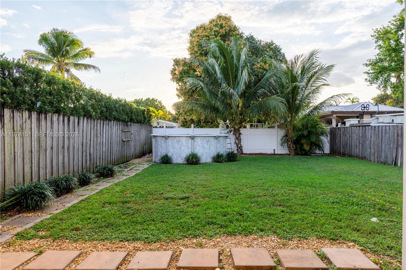 2030 SW 60th Ave Miami, FL 33155