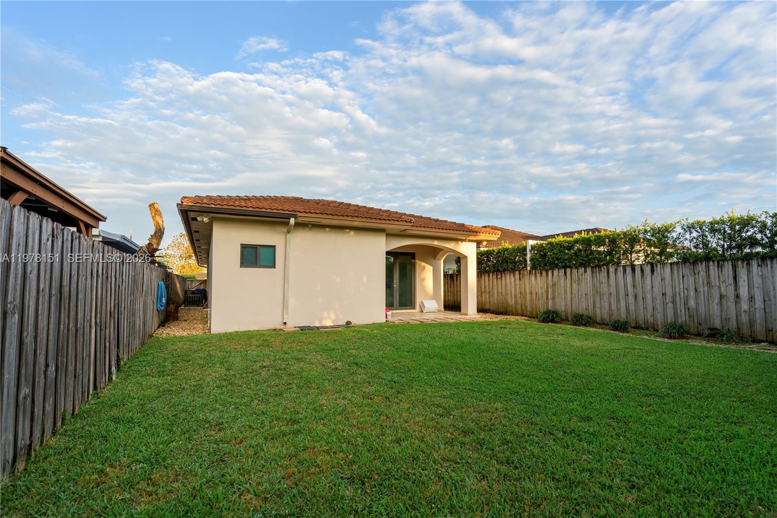 2030 SW 60th Ave Miami, FL 33155