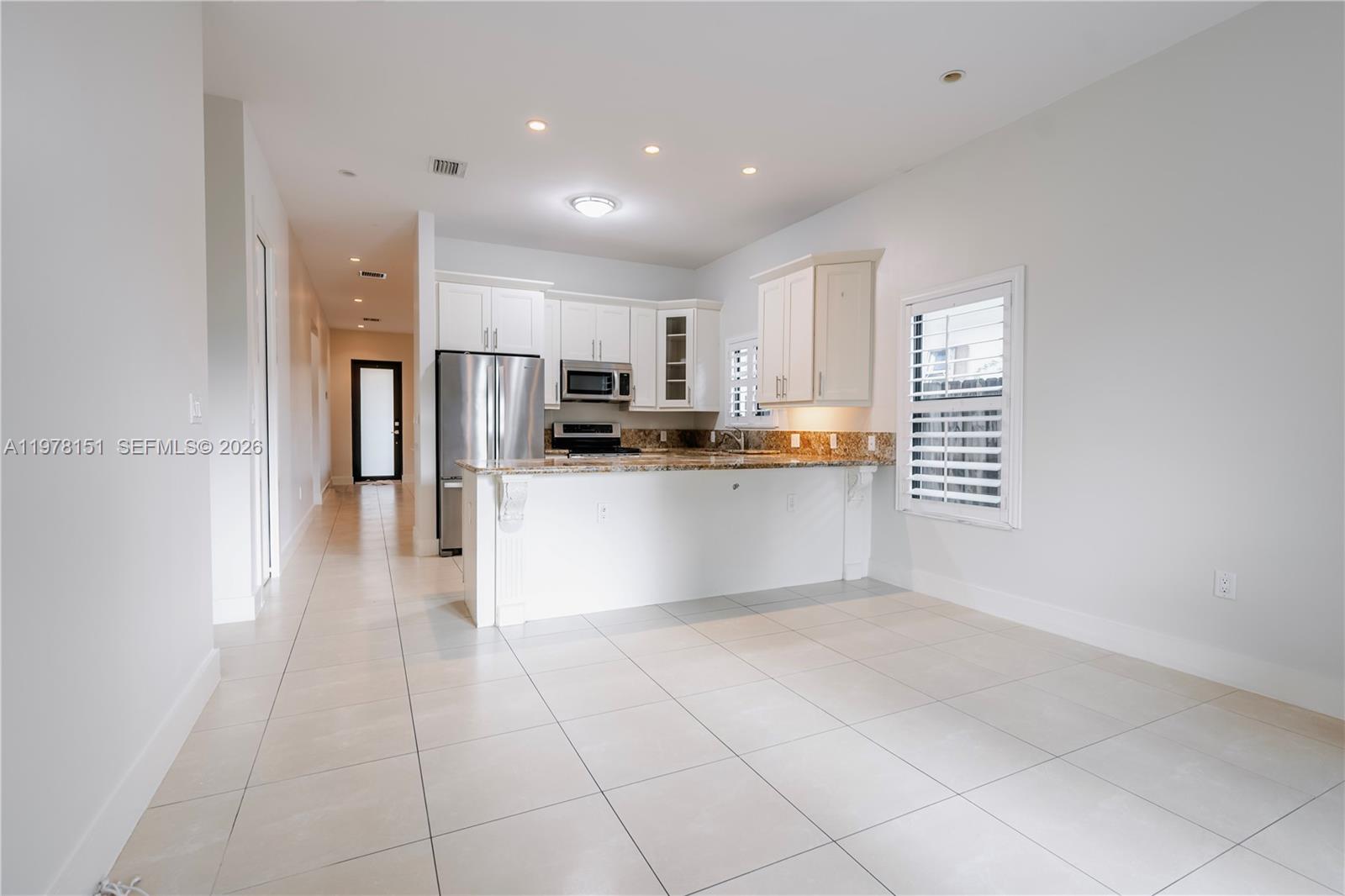 2030 SW 60th Ave Miami, FL 33155