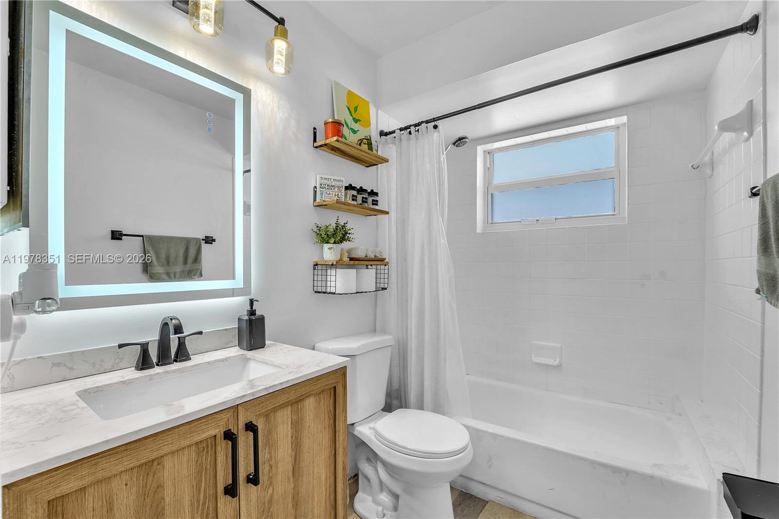 20750 SW 103rd Ct Cutler Bay, FL 33189