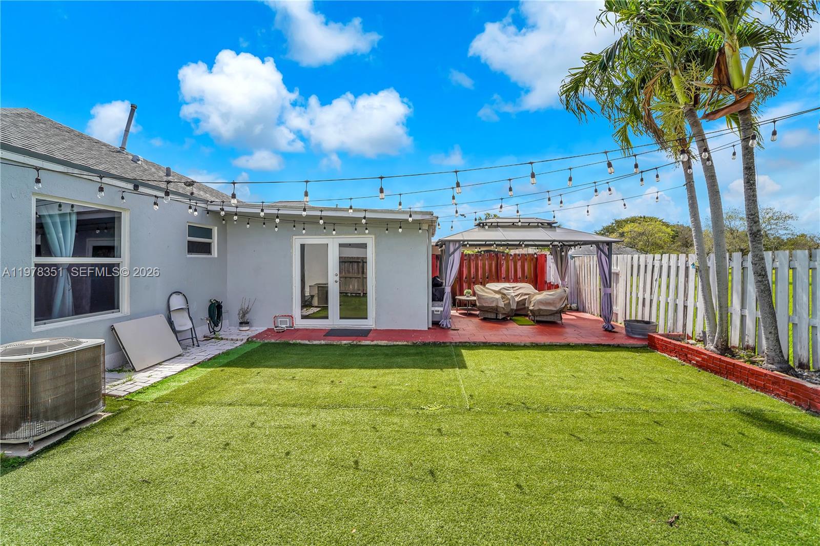 20750 SW 103rd Ct Cutler Bay, FL 33189