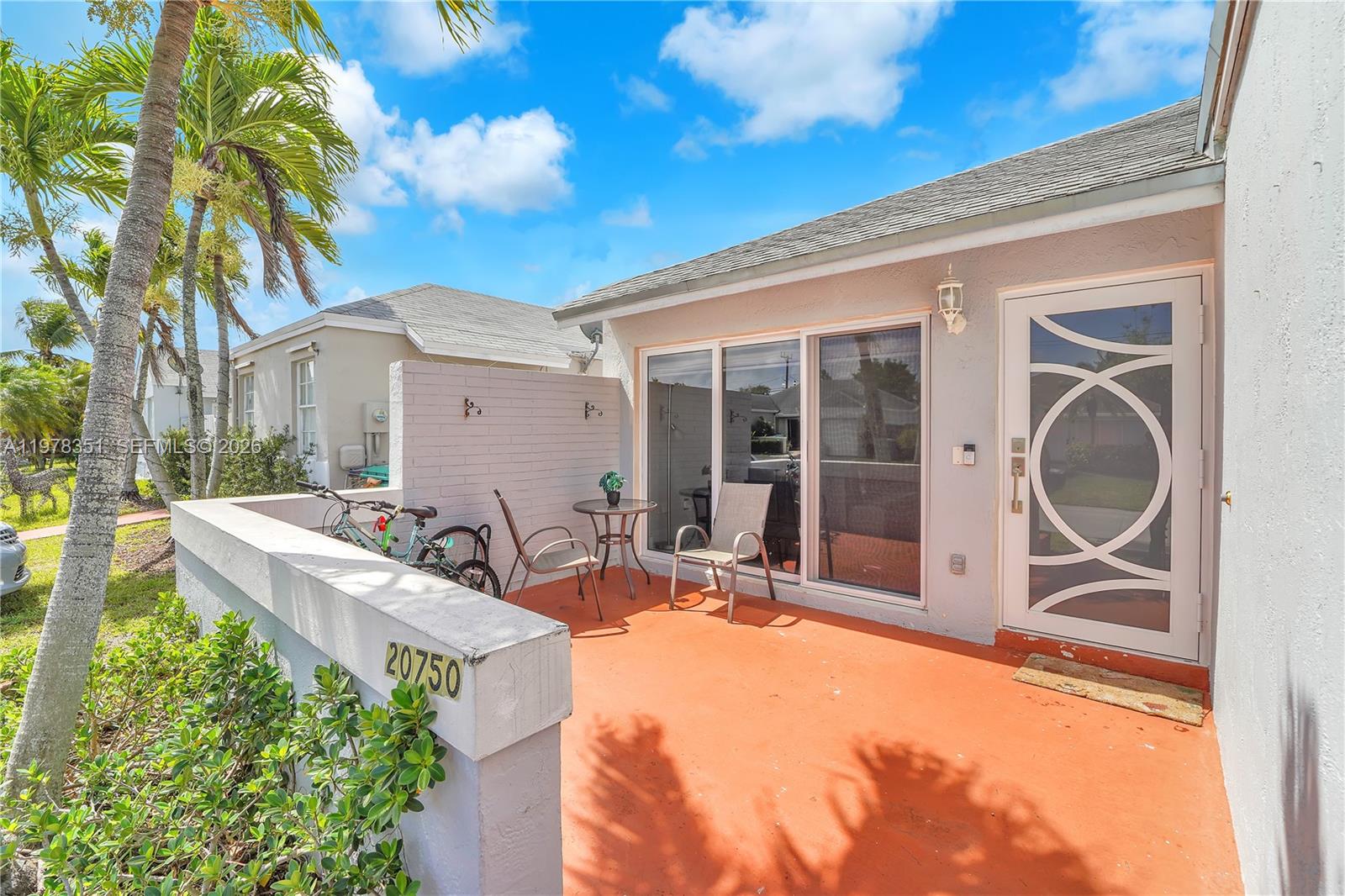 20750 SW 103rd Ct Cutler Bay, FL 33189