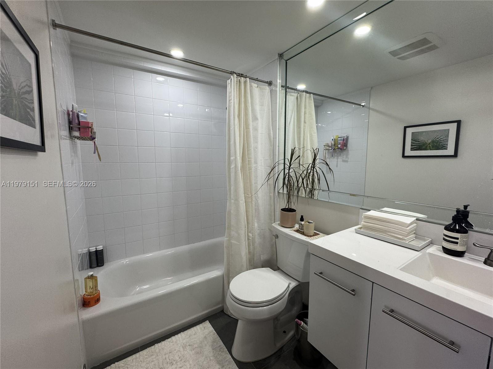 2801 Florida Ave #433 Coconut Grove, FL 33133