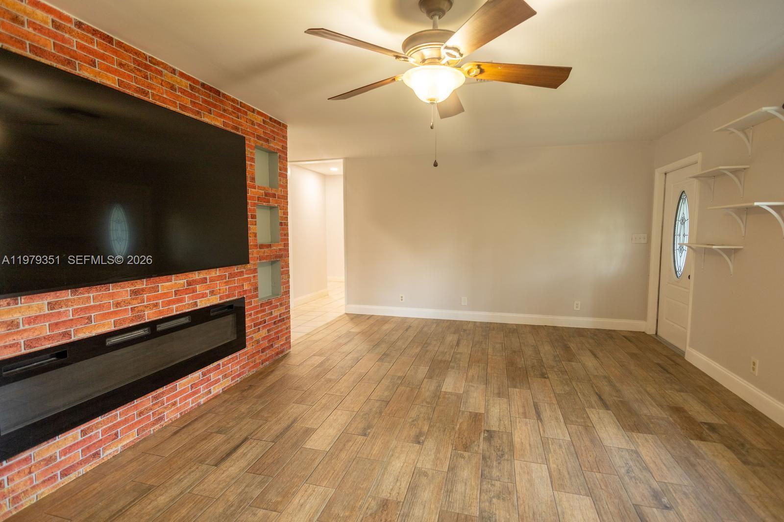 1181 W C Rd Loxahatchee, FL 33470