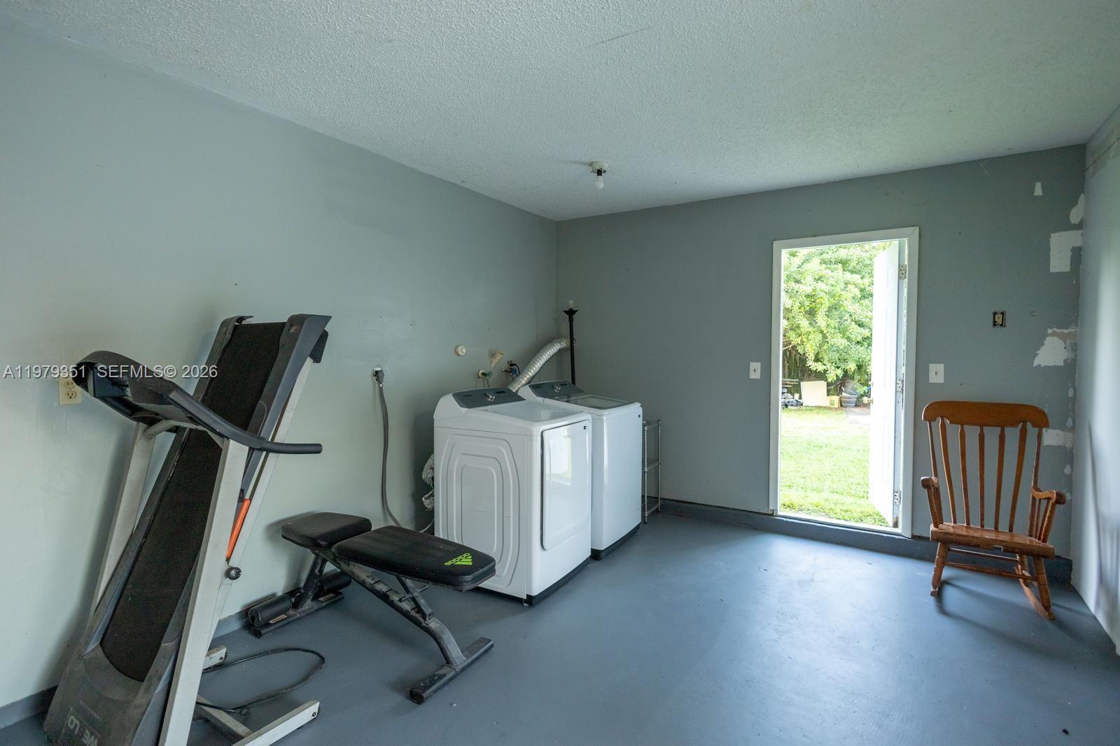 1181 W C Rd Loxahatchee, FL 33470