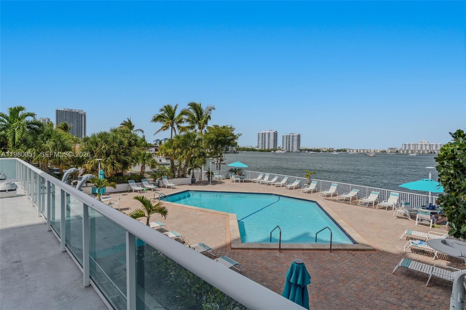 2841 NE 163rd St #802 North Miami Beach, FL 33160