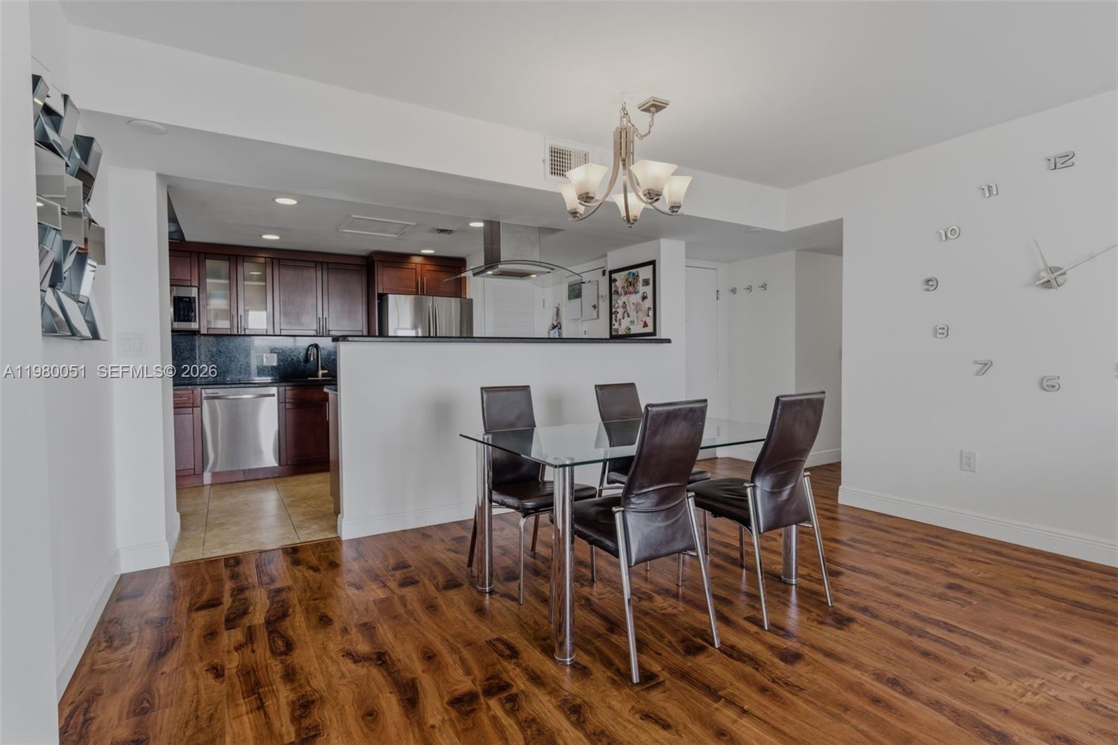 2841 NE 163rd St #802 North Miami Beach, FL 33160