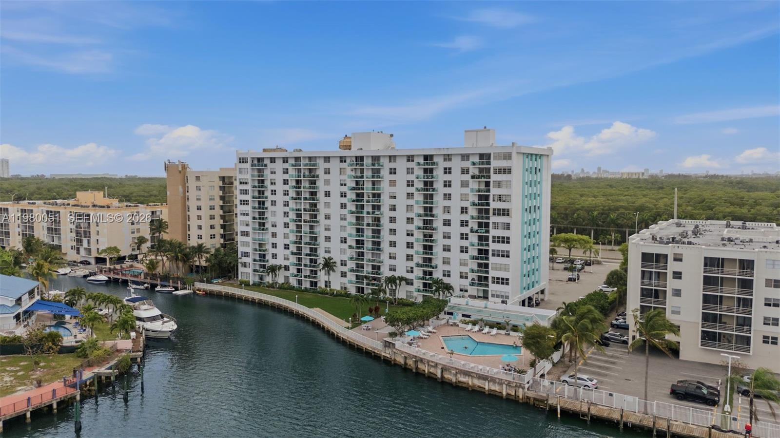 2841 NE 163rd St #802 North Miami Beach, FL 33160