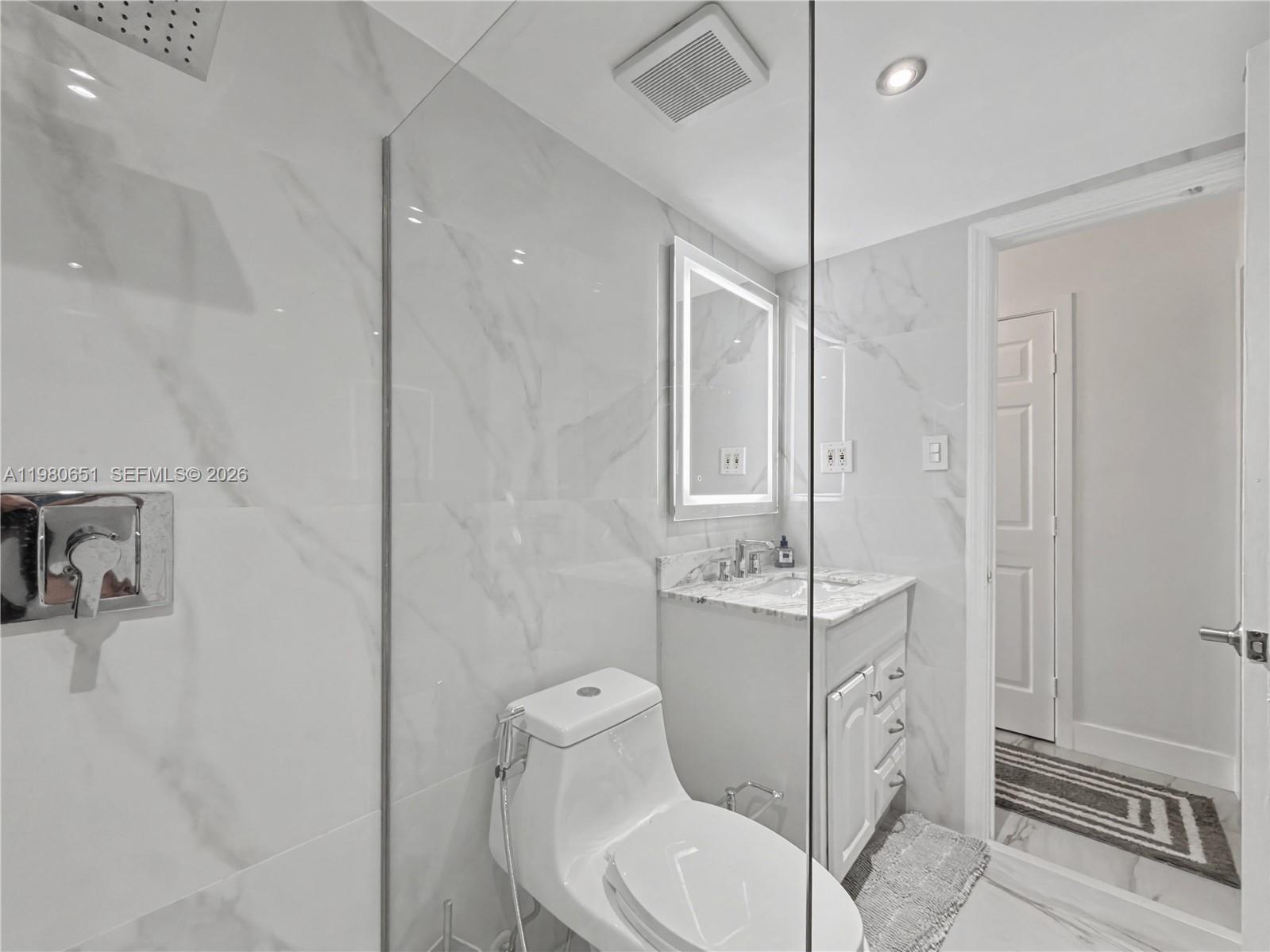 5301 Ocean Ter #7 Marathon, FL 33050