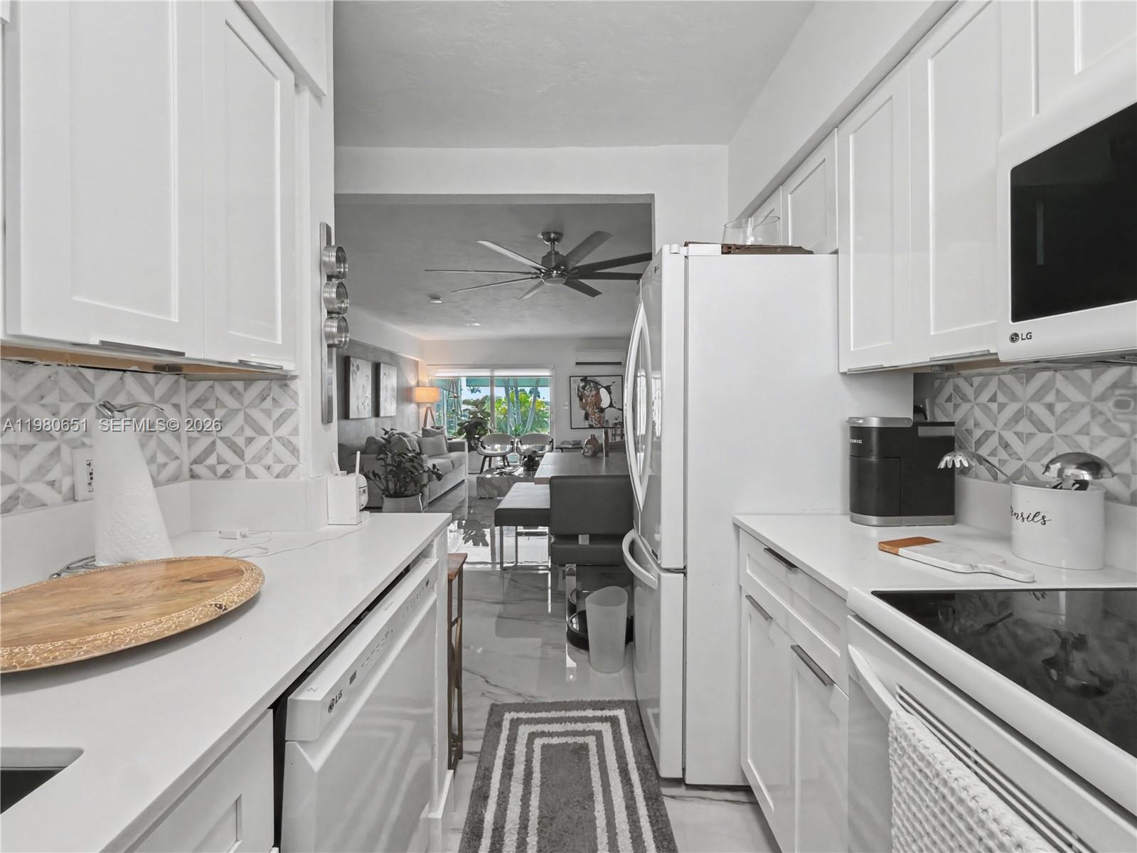 5301 Ocean Ter #7 Marathon, FL 33050