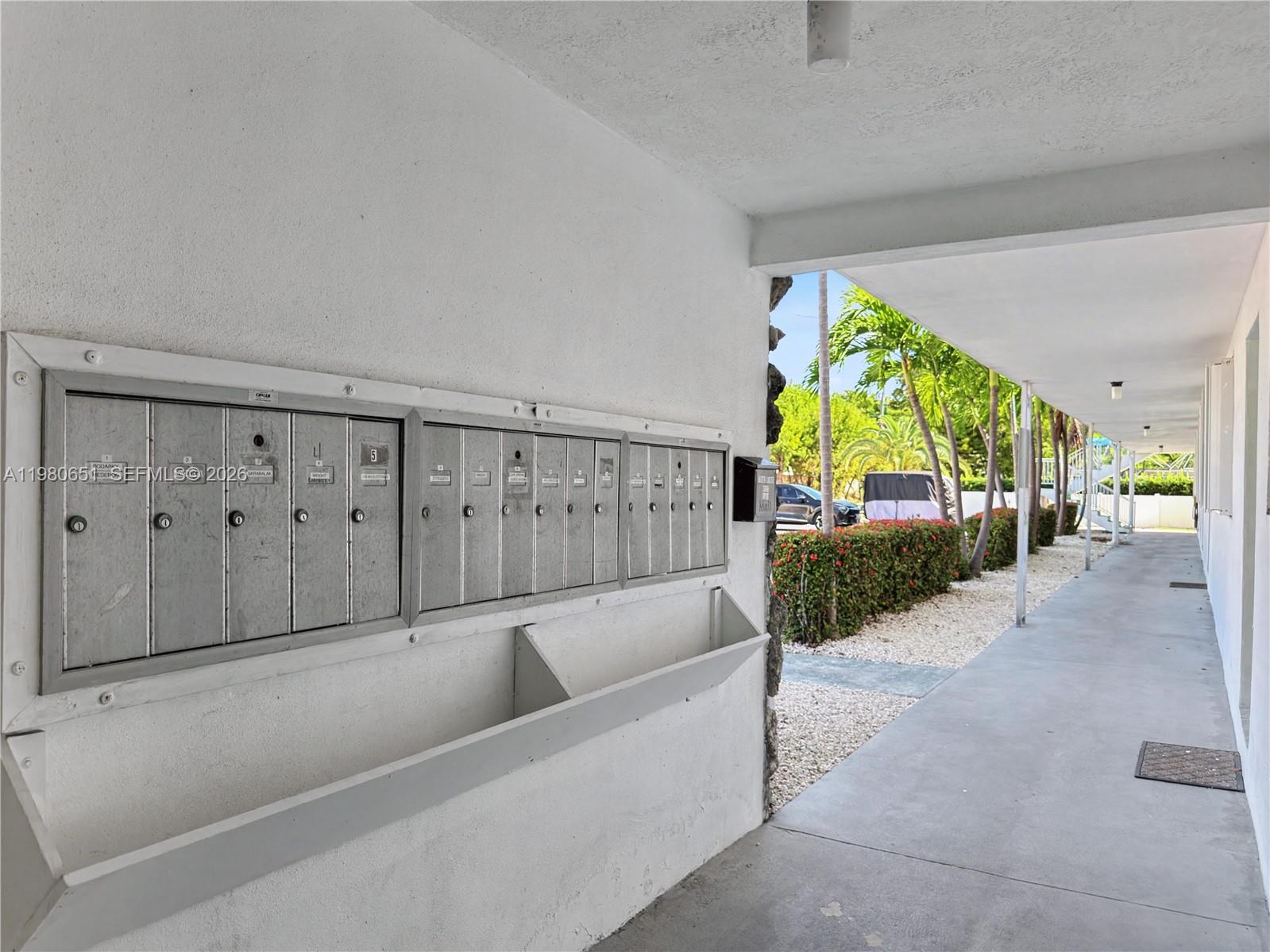 5301 Ocean Ter #7 Marathon, FL 33050