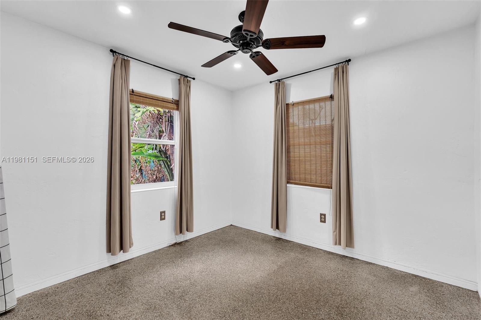 2431 Mayo St Hollywood, FL 33020