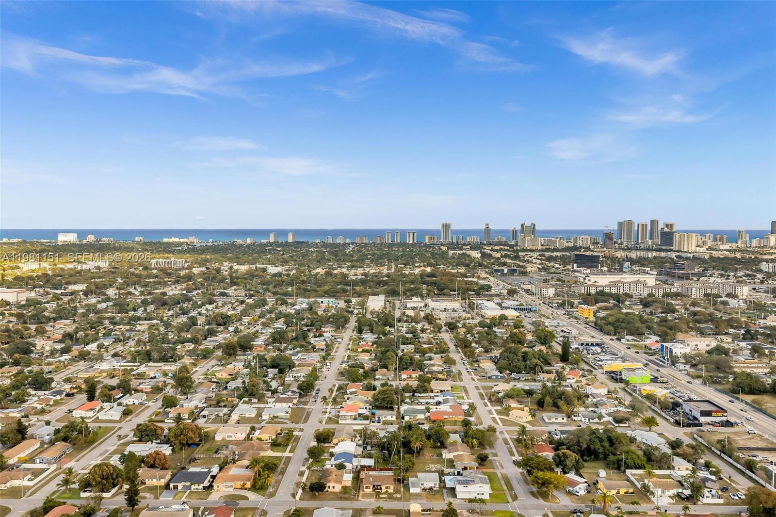 2431 Mayo St Hollywood, FL 33020