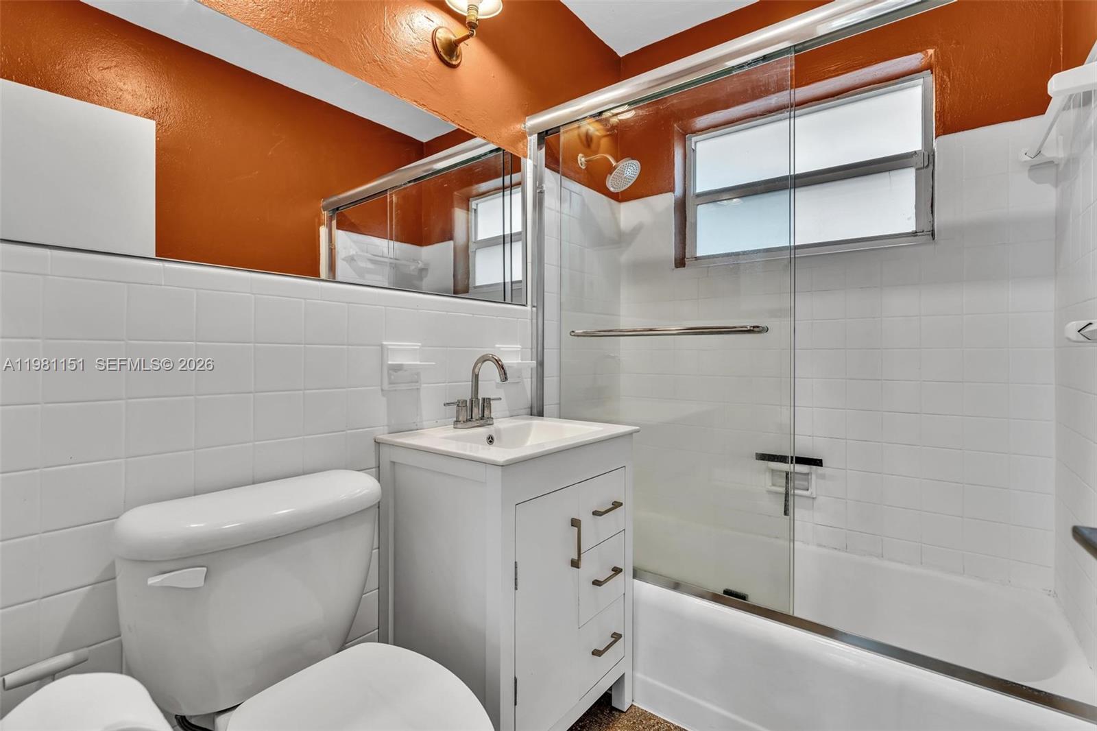 2431 Mayo St Hollywood, FL 33020