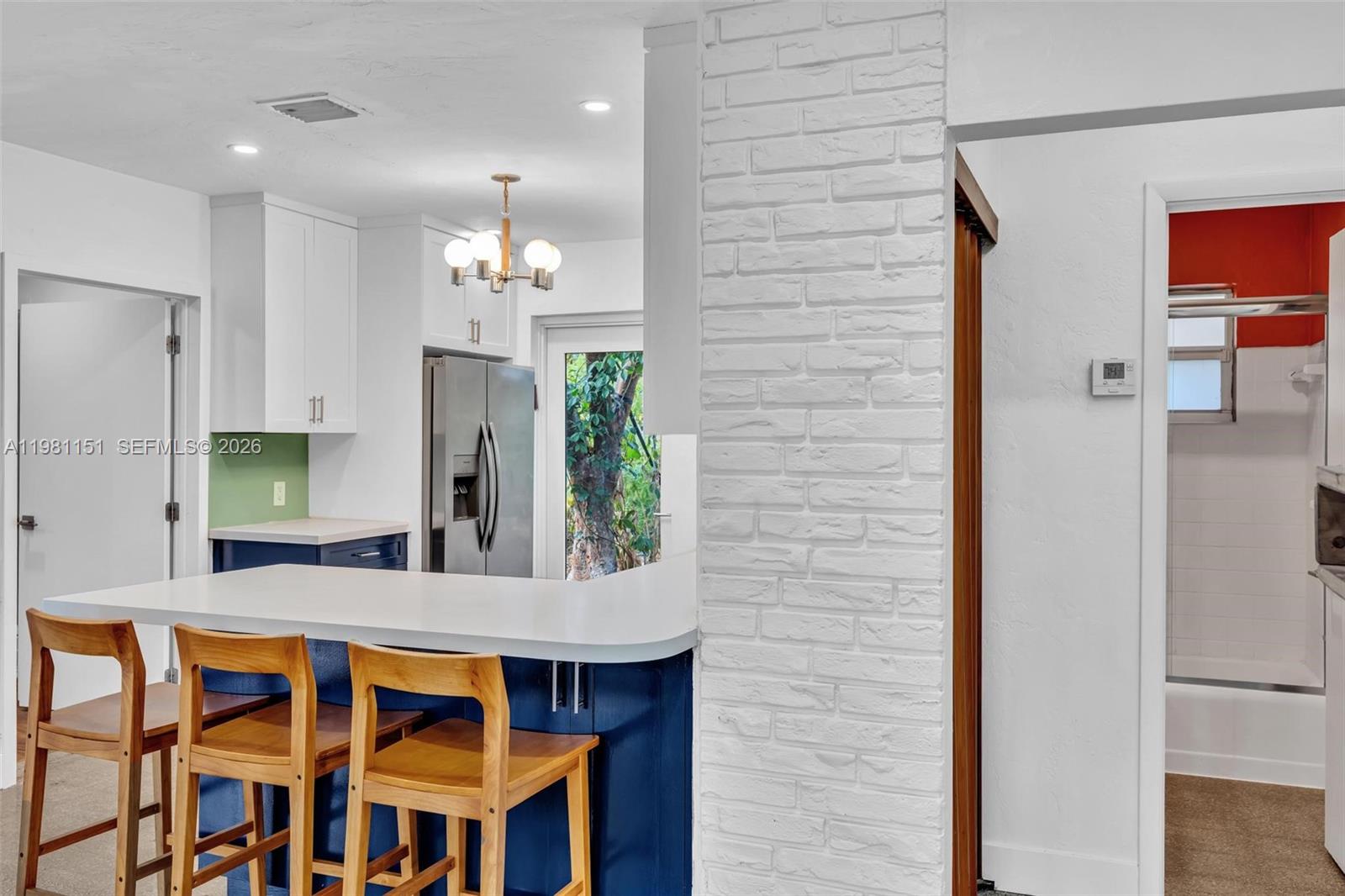 2431 Mayo St Hollywood, FL 33020