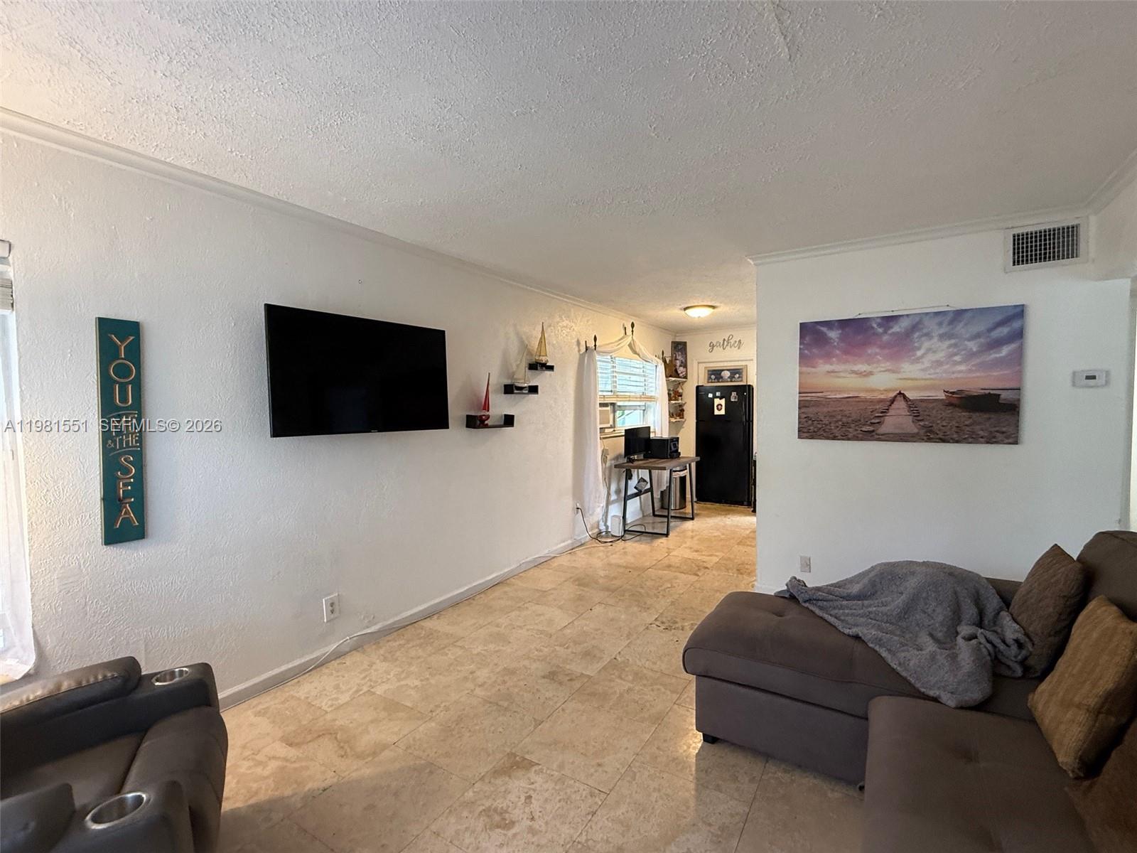 1544 NW 4th Ave Fort Lauderdale, FL 33311