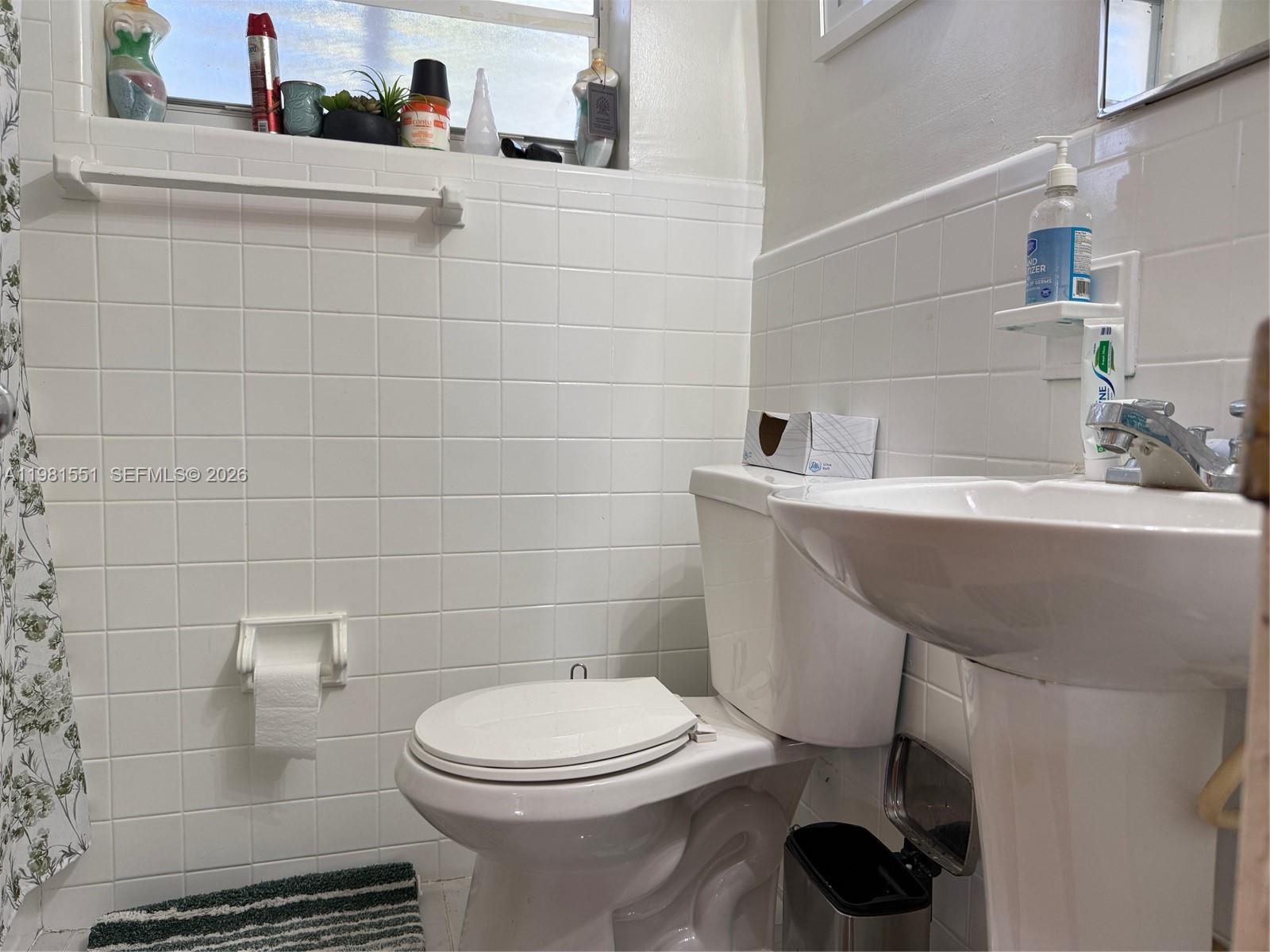 1544 NW 4th Ave Fort Lauderdale, FL 33311