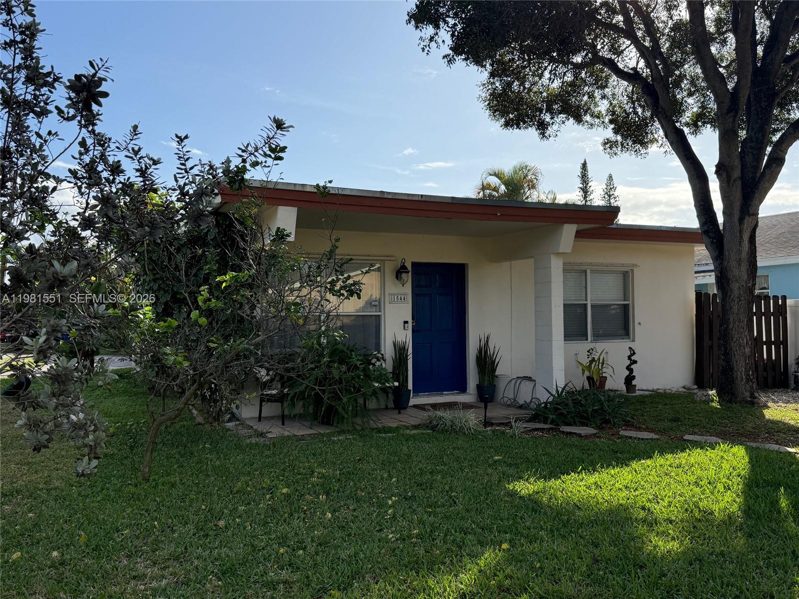1544 NW 4th Ave Fort Lauderdale, FL 33311
