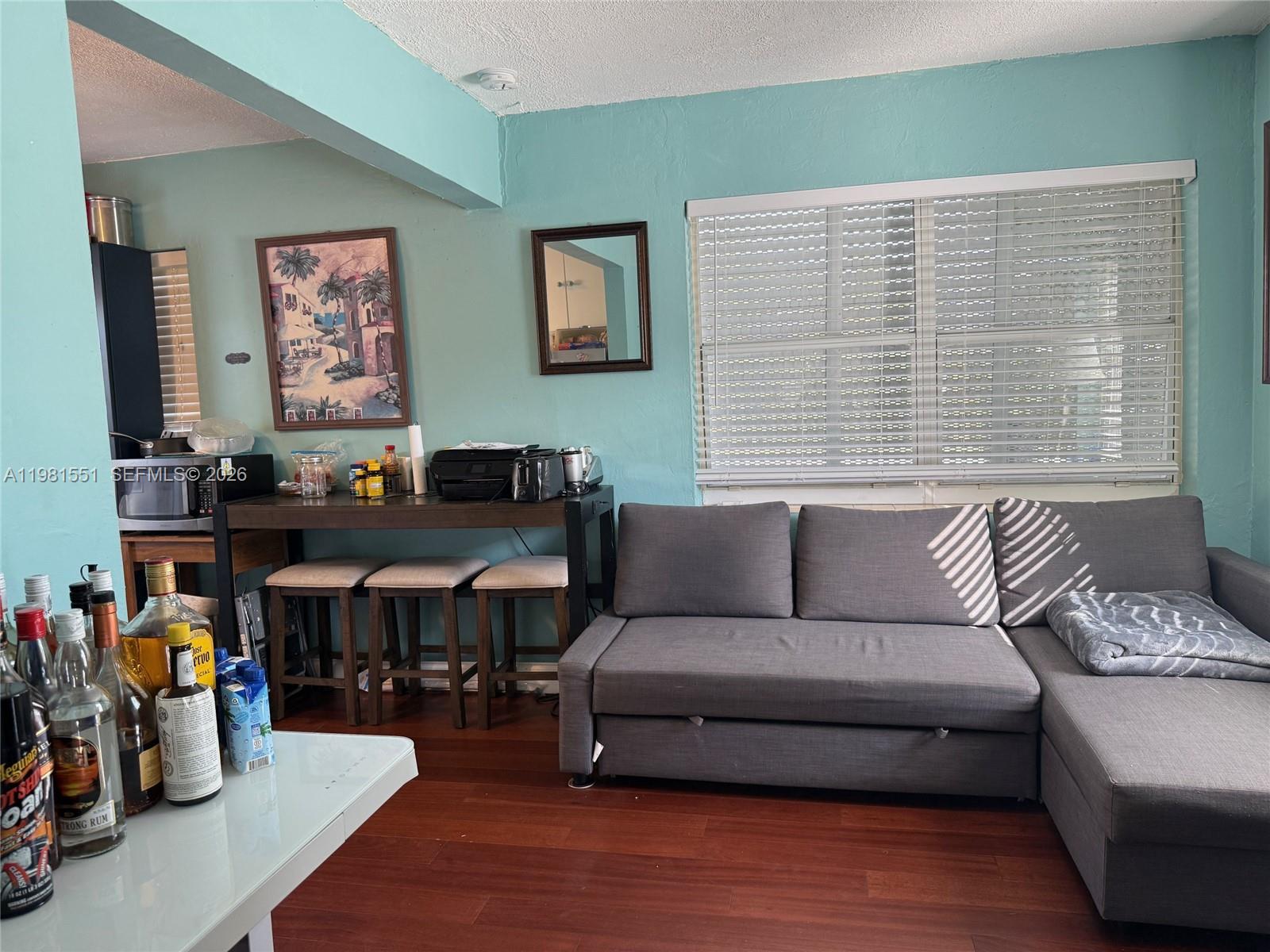 1544 NW 4th Ave Fort Lauderdale, FL 33311