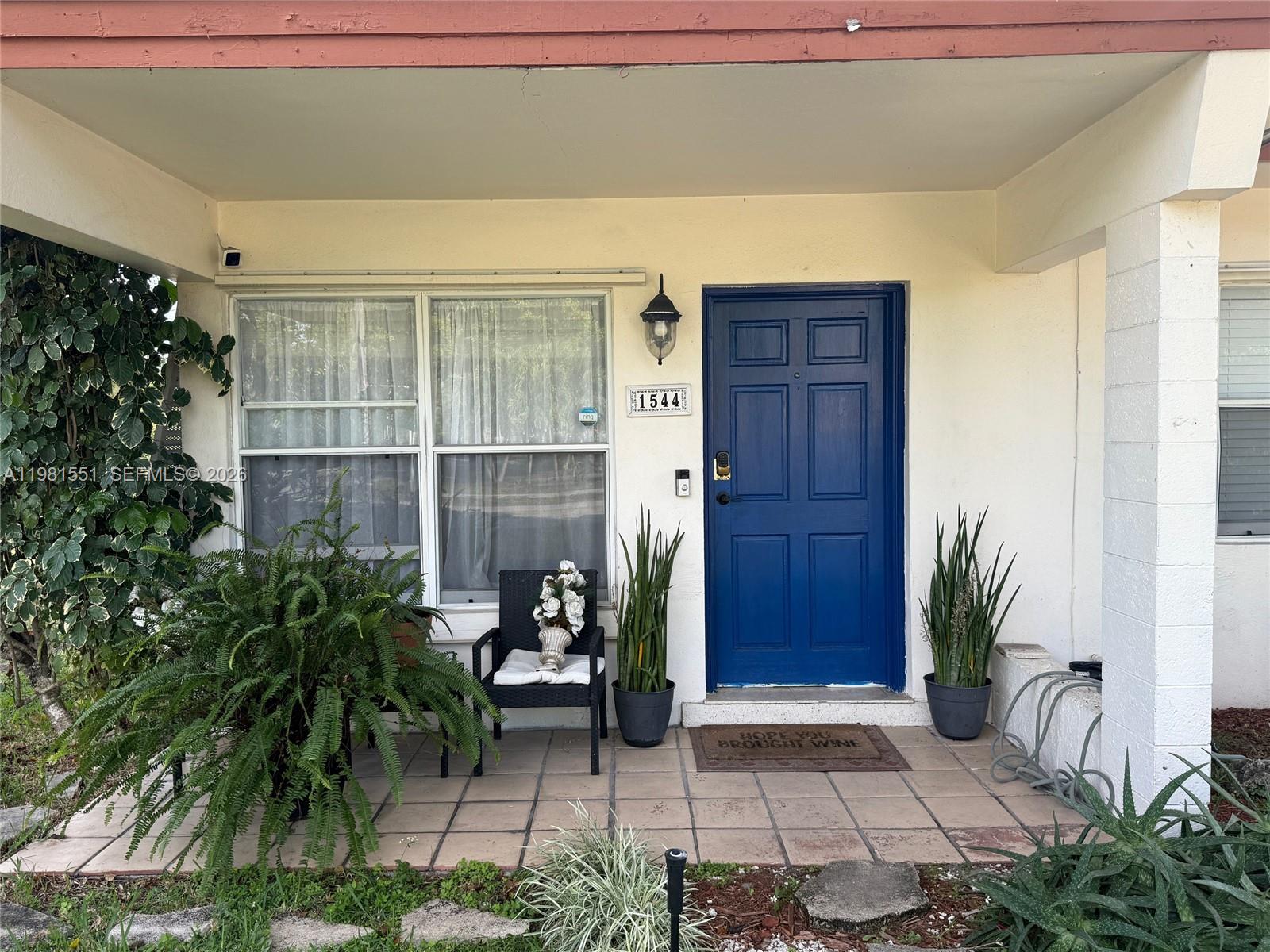 1544 NW 4th Ave Fort Lauderdale, FL 33311