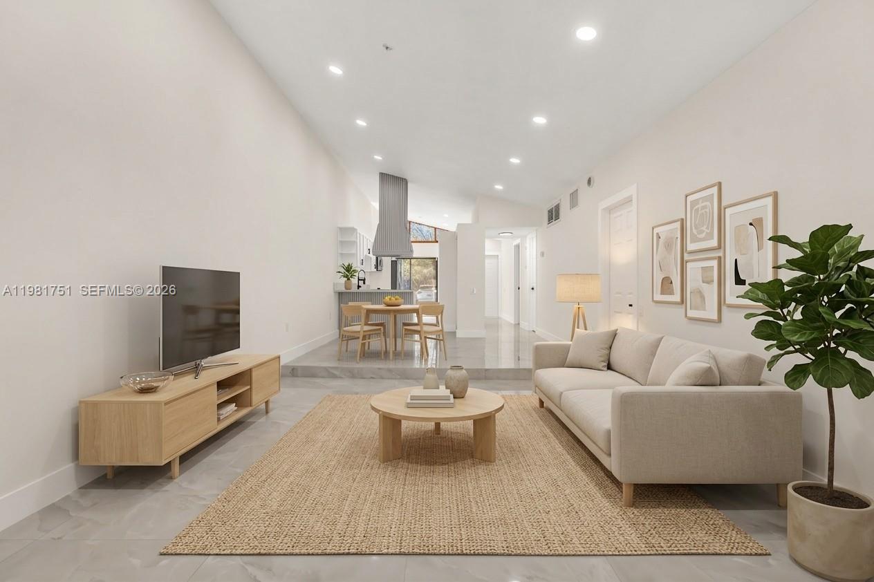 9332 SW 132nd St Miami, FL 33176