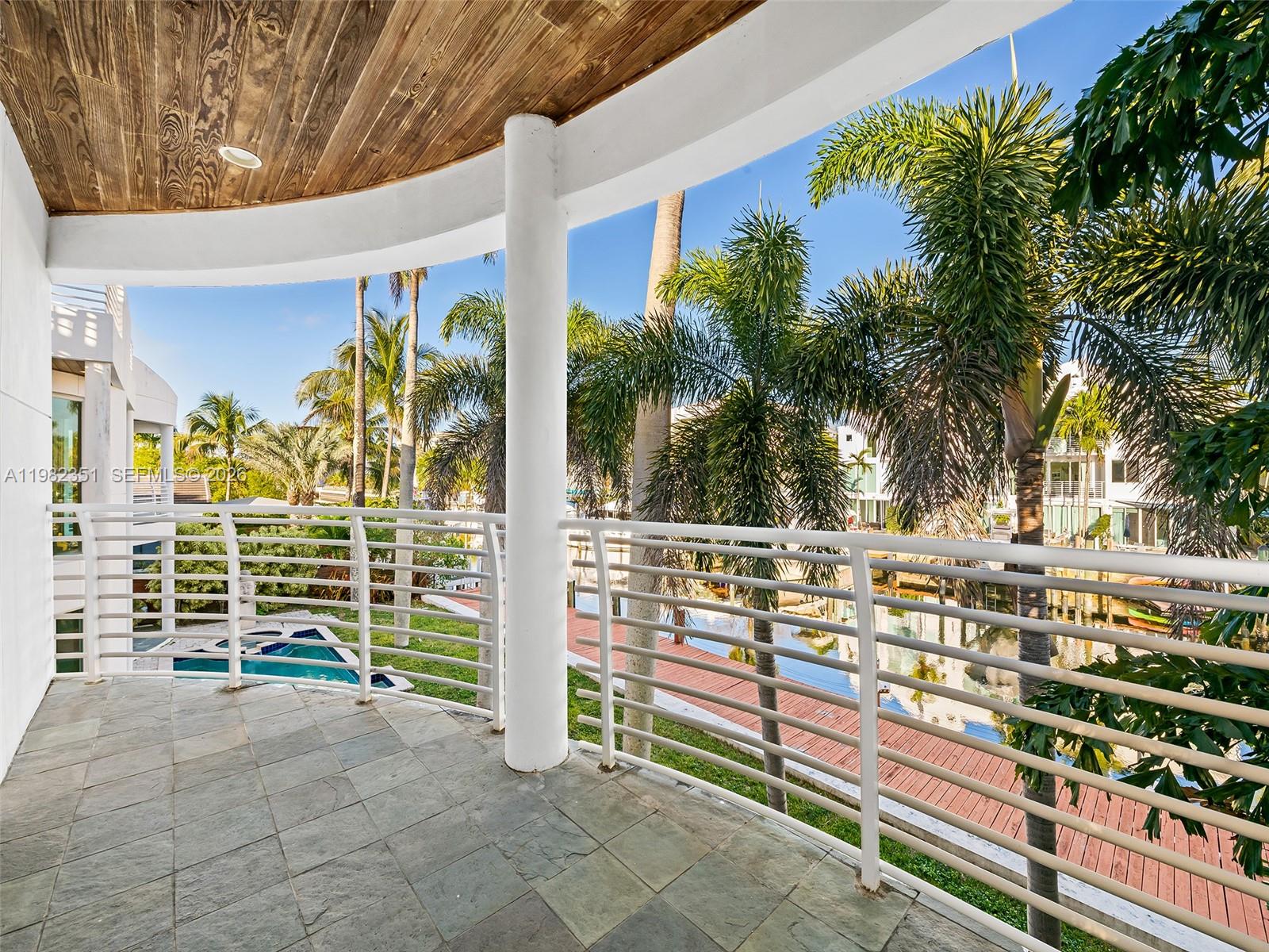 450 Victoria Ter Fort Lauderdale, FL 33301