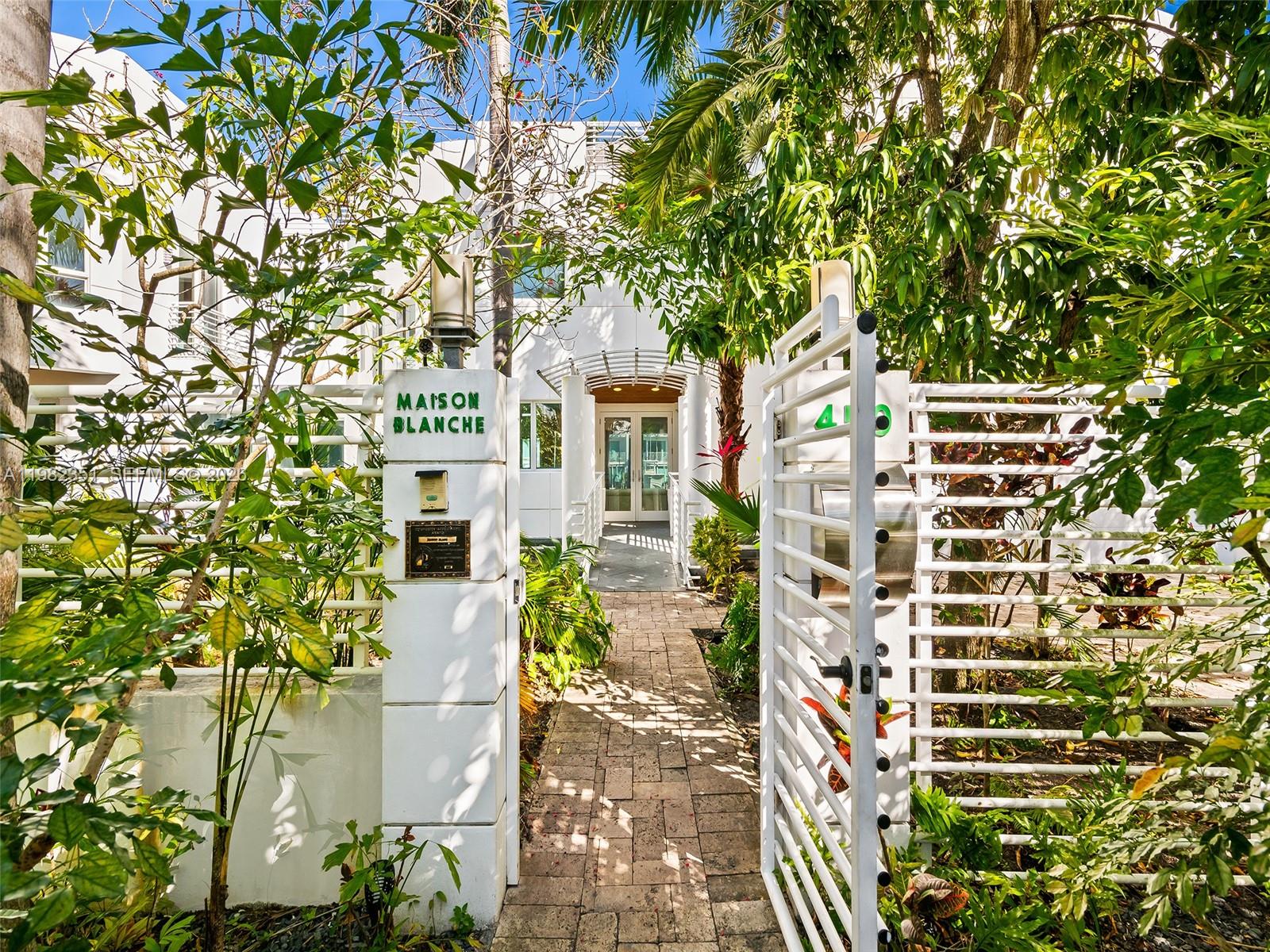 450 Victoria Ter Fort Lauderdale, FL 33301