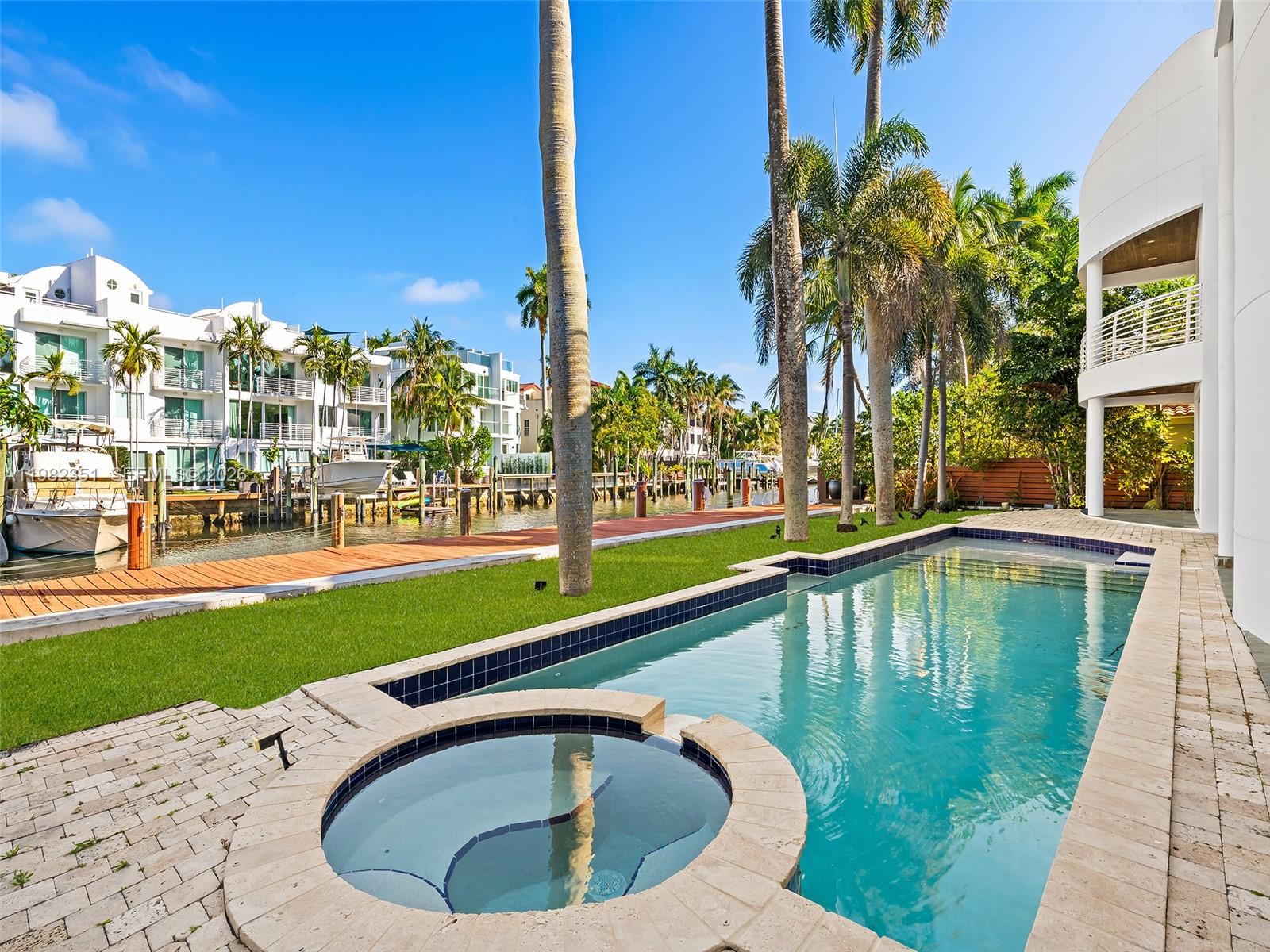 450 Victoria Ter Fort Lauderdale, FL 33301