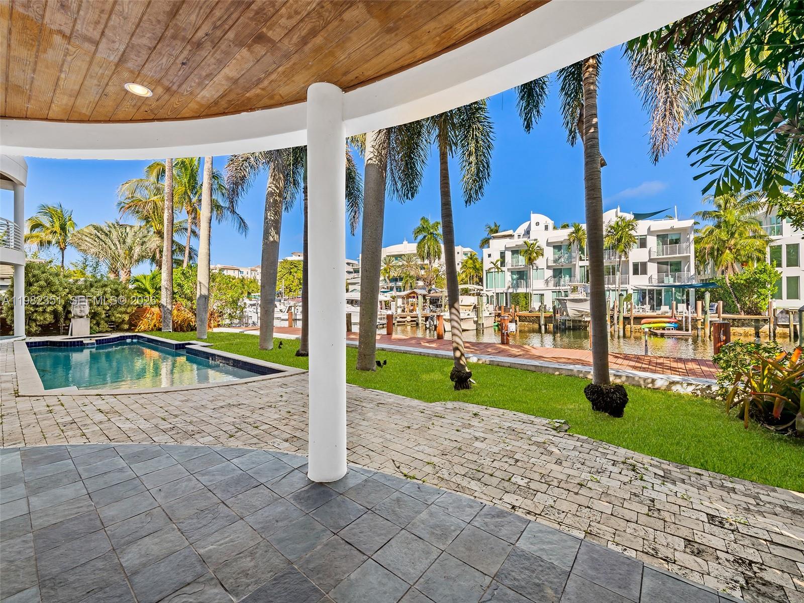 450 Victoria Ter Fort Lauderdale, FL 33301