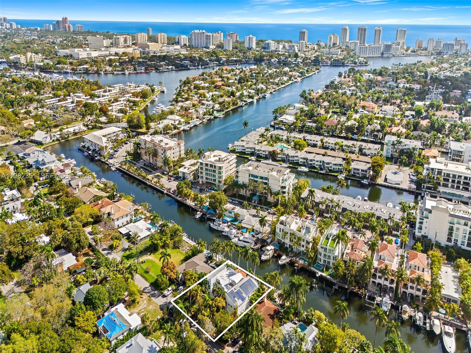 450 Victoria Ter Fort Lauderdale, FL 33301