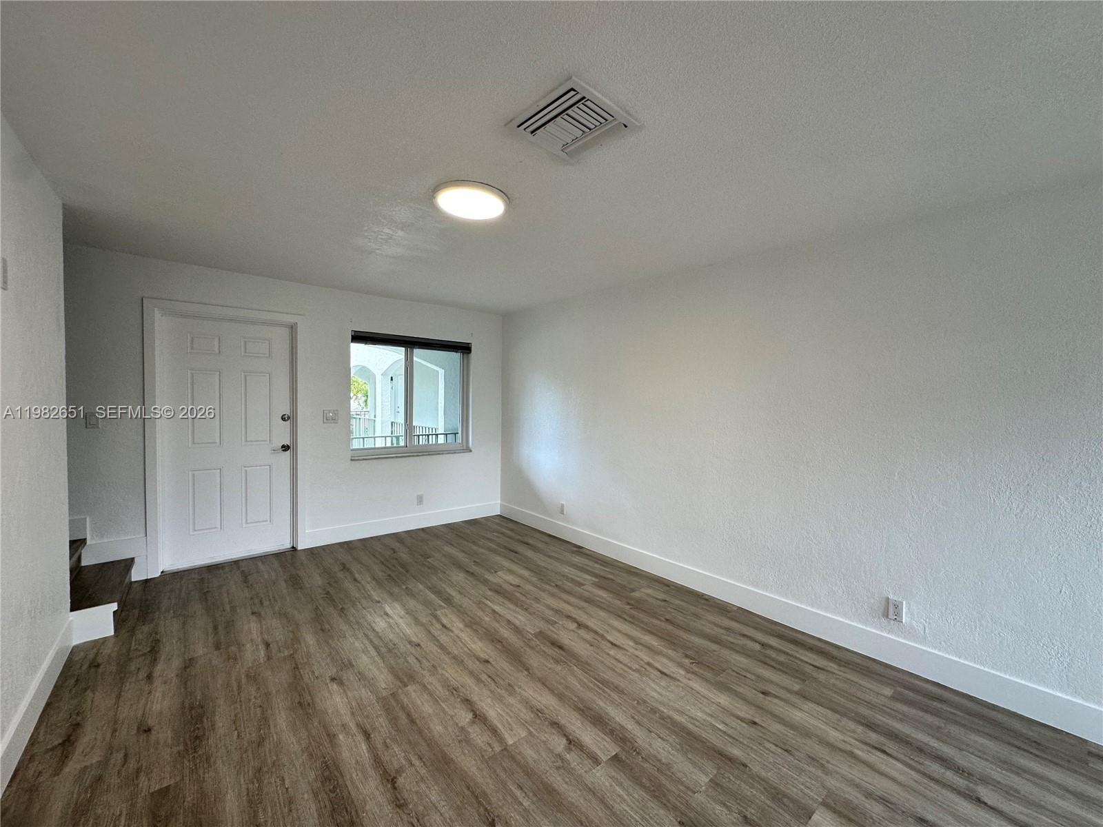 913 NE 17th St #8 Fort Lauderdale, FL 33305