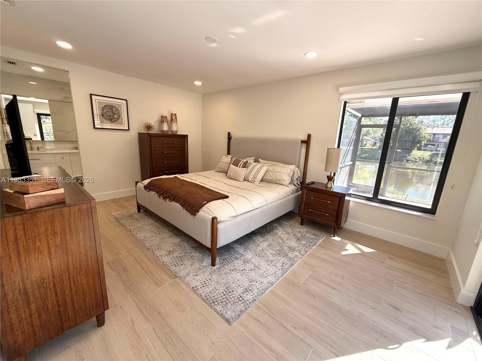 670 Deer Crk Holw Cir Deerfield Beach, FL 33442