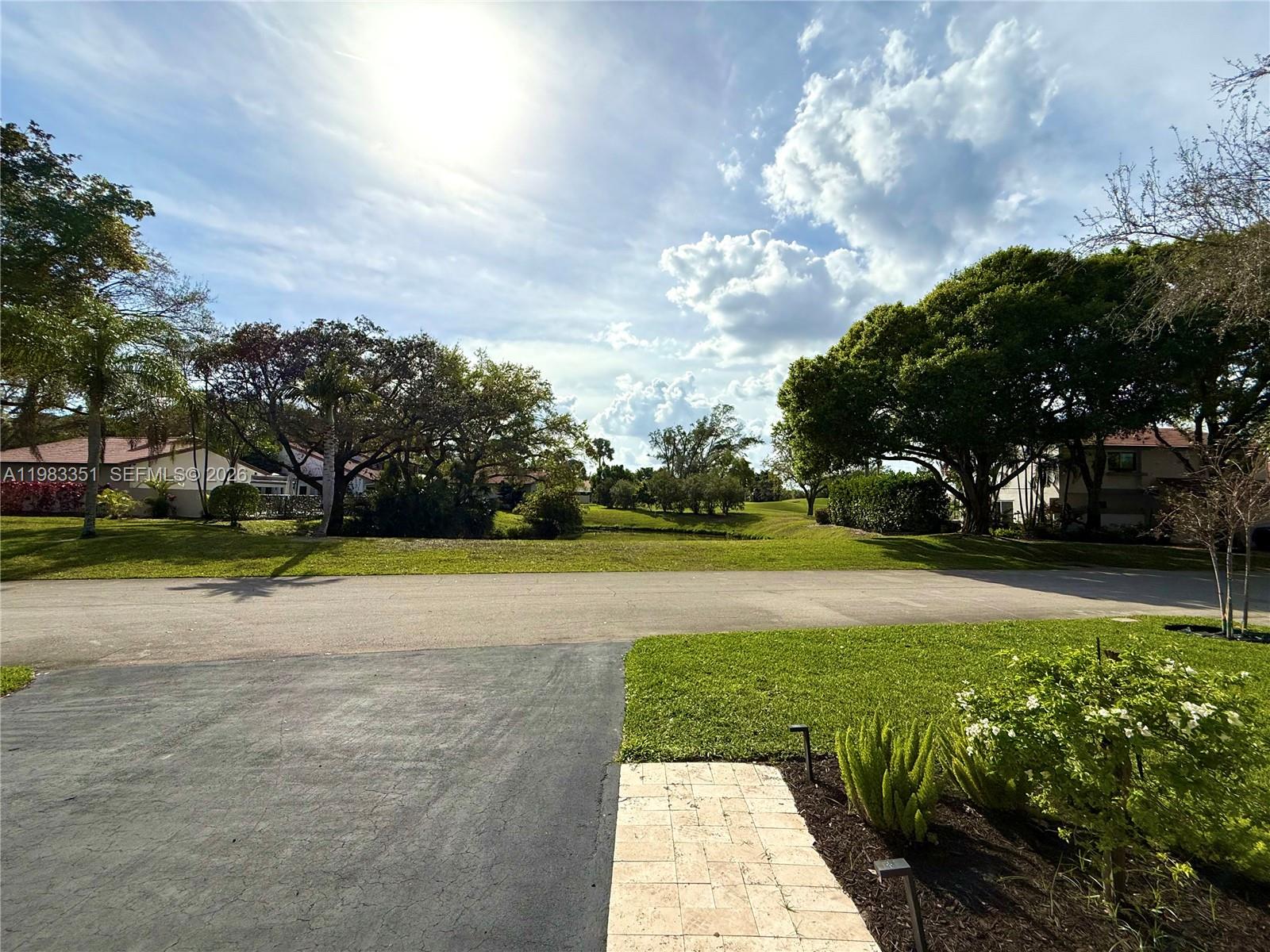 670 Deer Crk Holw Cir Deerfield Beach, FL 33442