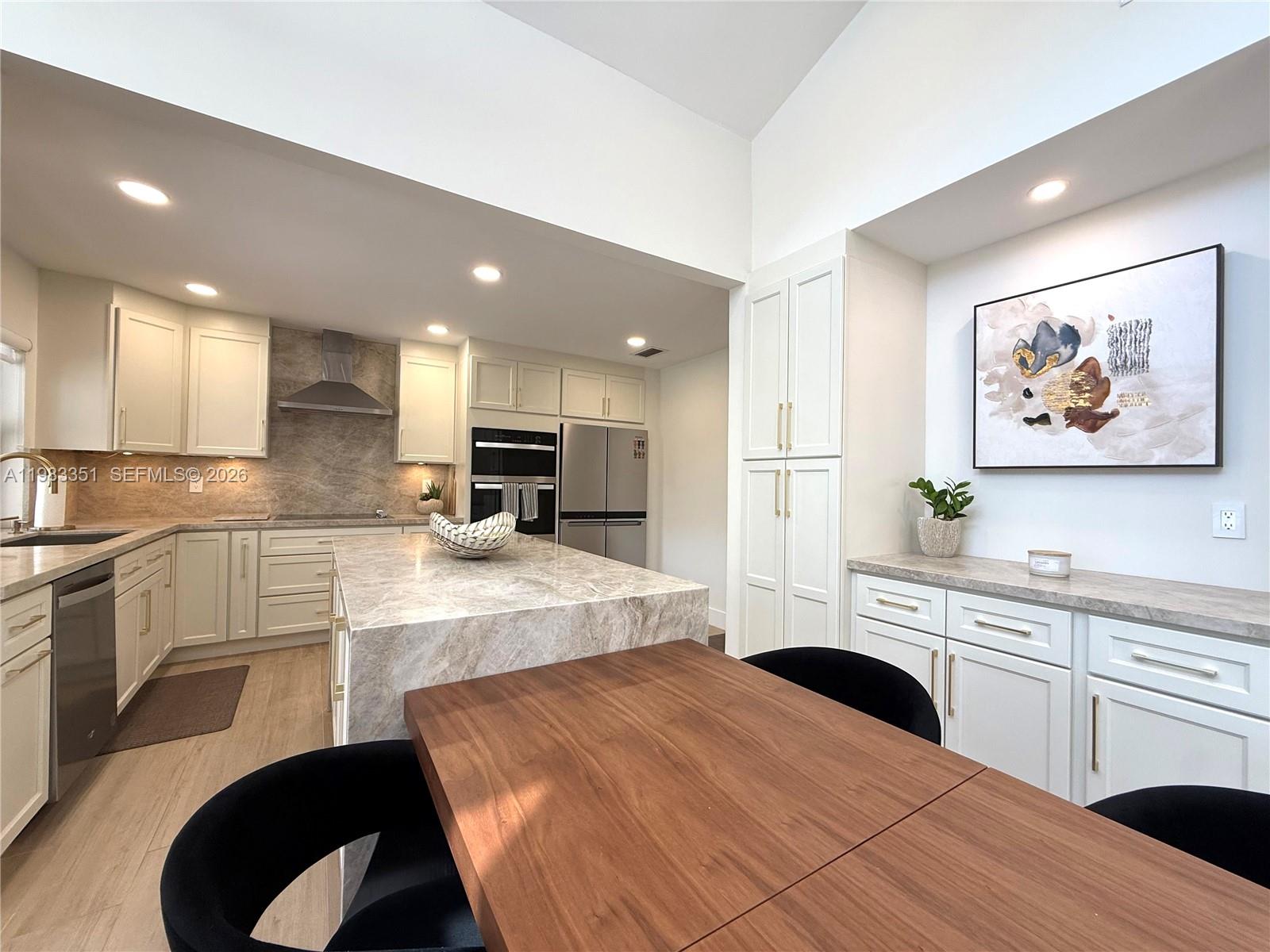 670 Deer Crk Holw Cir Deerfield Beach, FL 33442