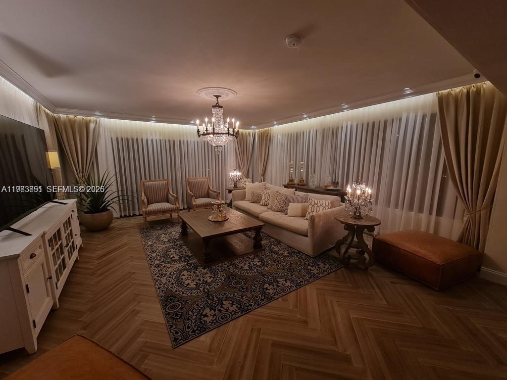 1625 Daytonia Rd Miami Beach, FL 33141