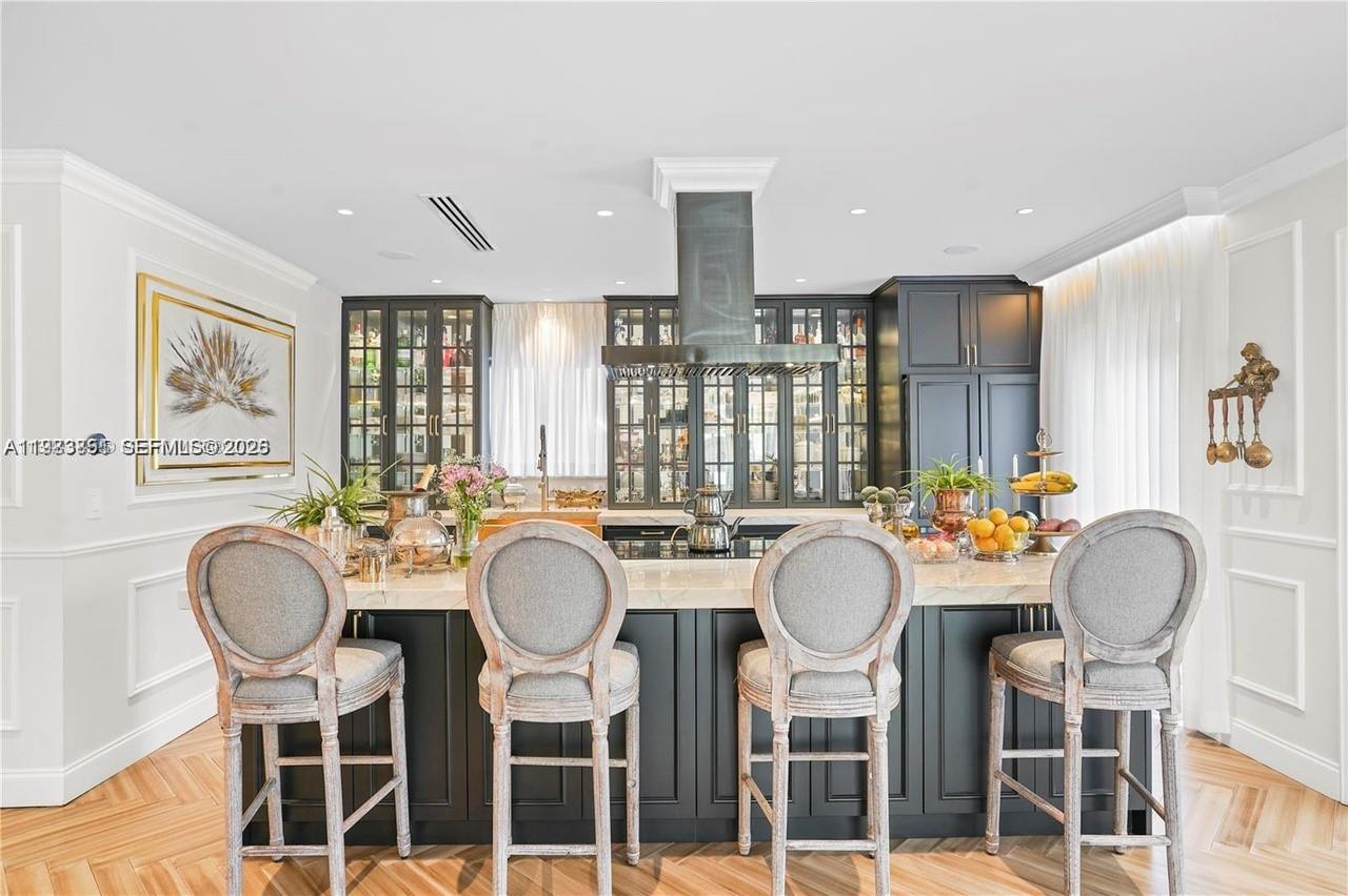 1625 Daytonia Rd Miami Beach, FL 33141