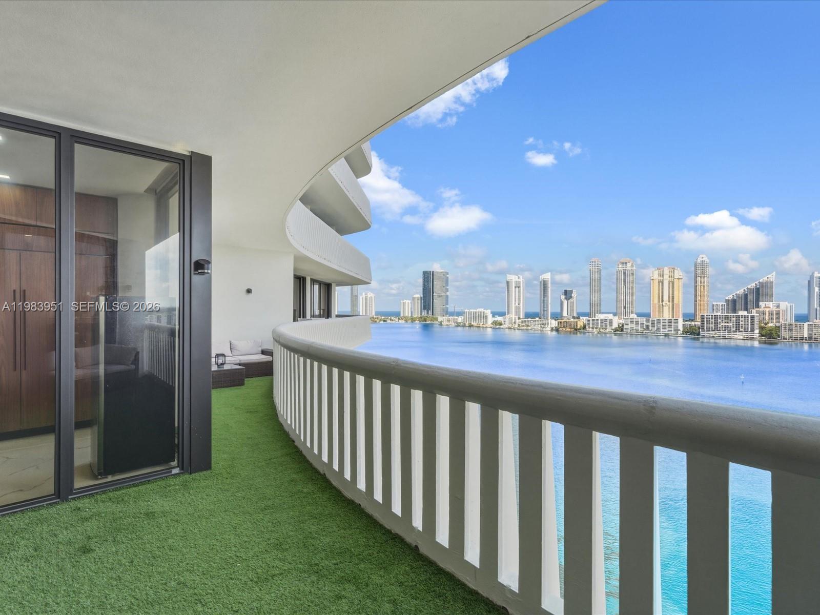 3000 Island Blvd #1501 Aventura, FL 33160
