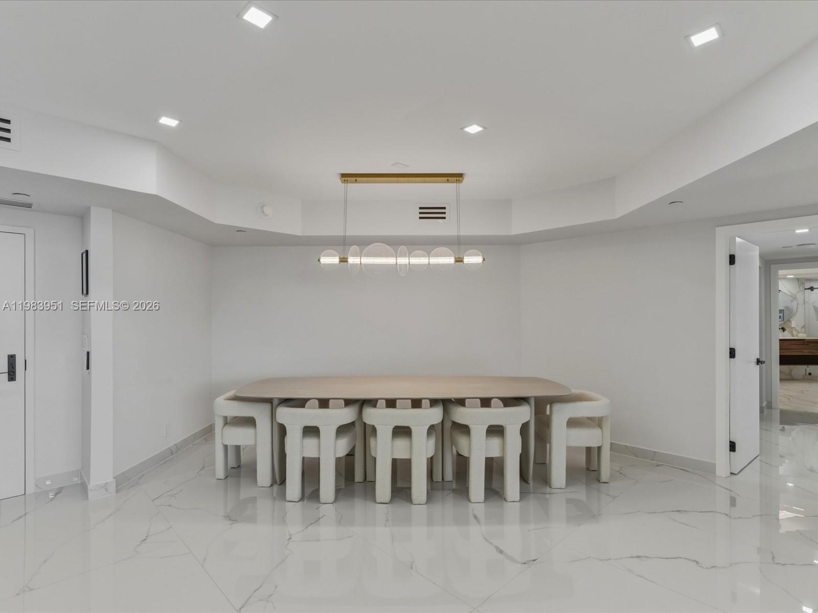 3000 Island Blvd #1501 Aventura, FL 33160