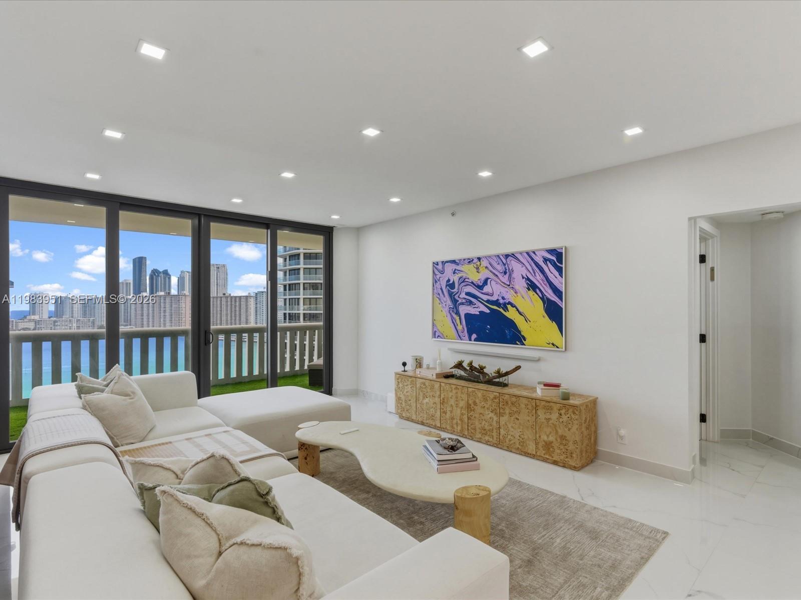 3000 Island Blvd #1501 Aventura, FL 33160