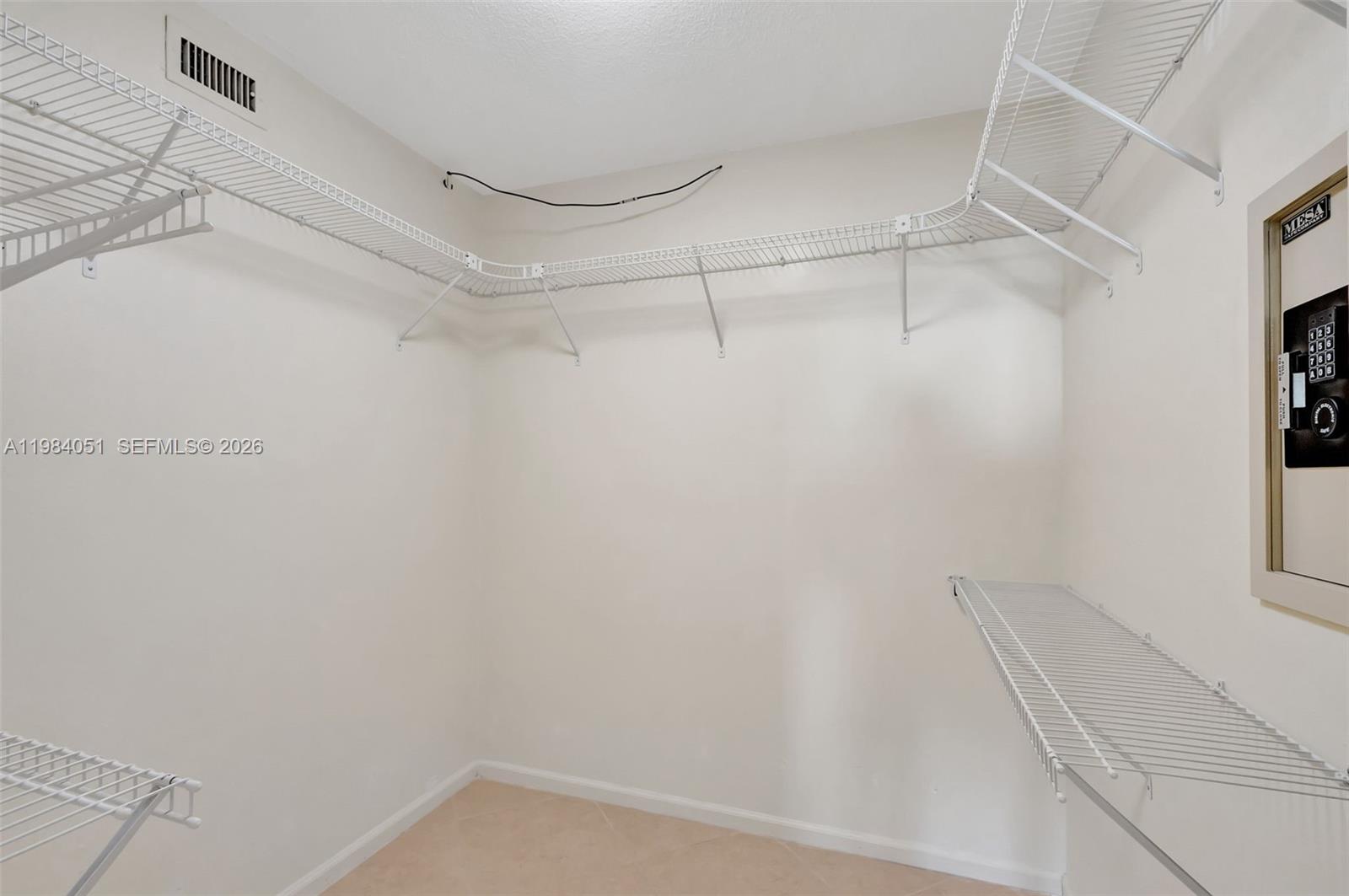 801 Lake Shr Dr #403 Lake Park, FL 33403