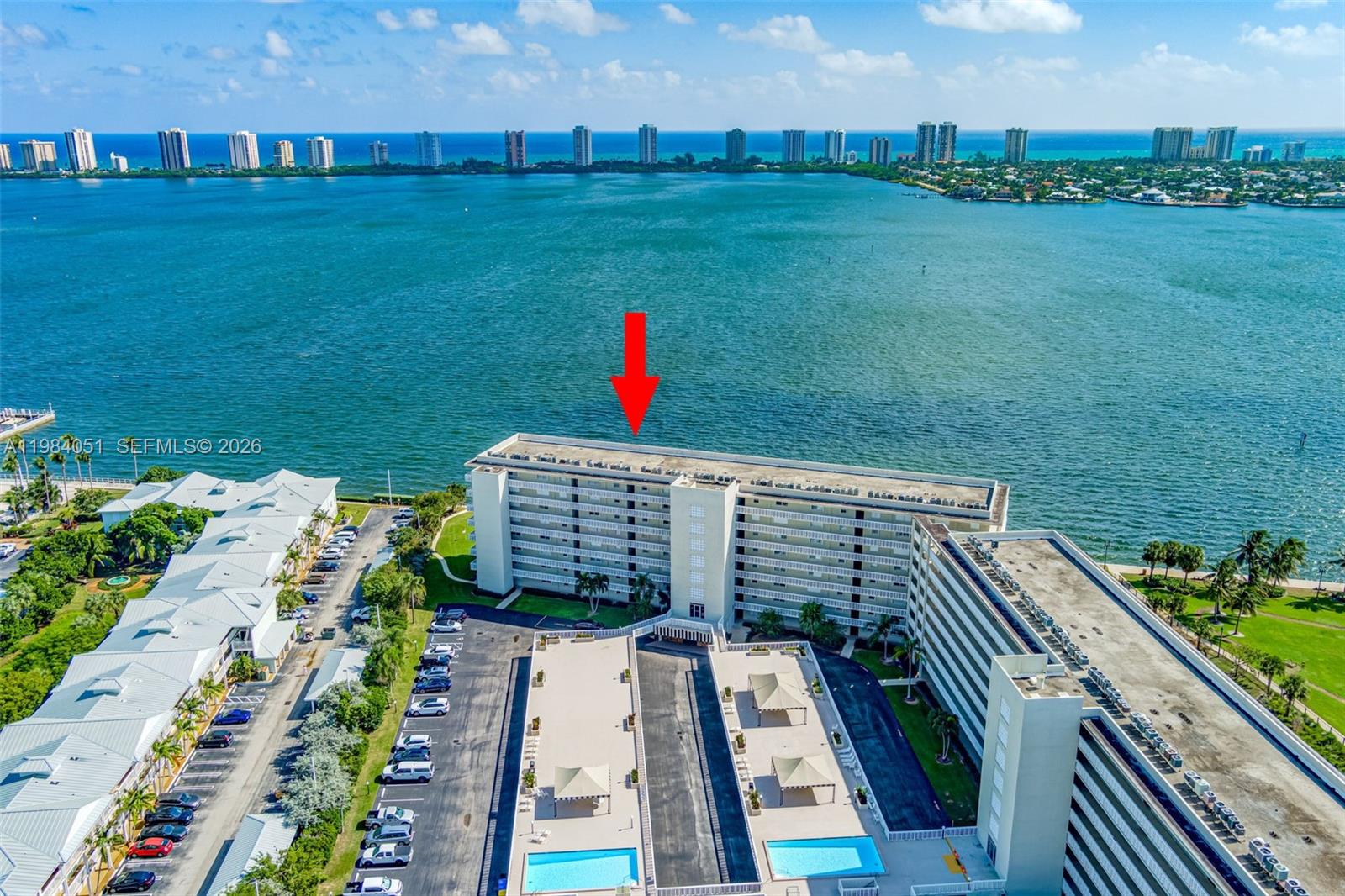 801 Lake Shr Dr #403 Lake Park, FL 33403