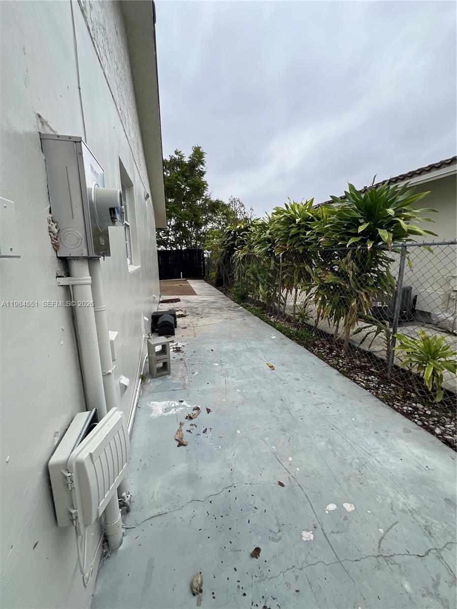 2235 SW 131st Ct Miami, FL 33175